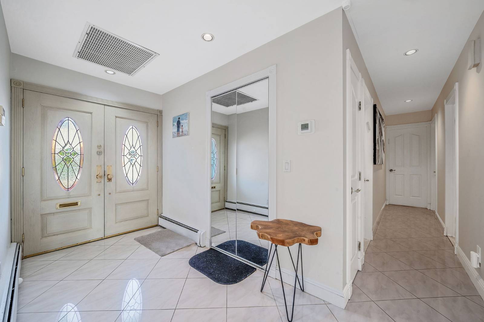 #22 photo, 3452 Ocean Ave, Oceanside , NY 11572