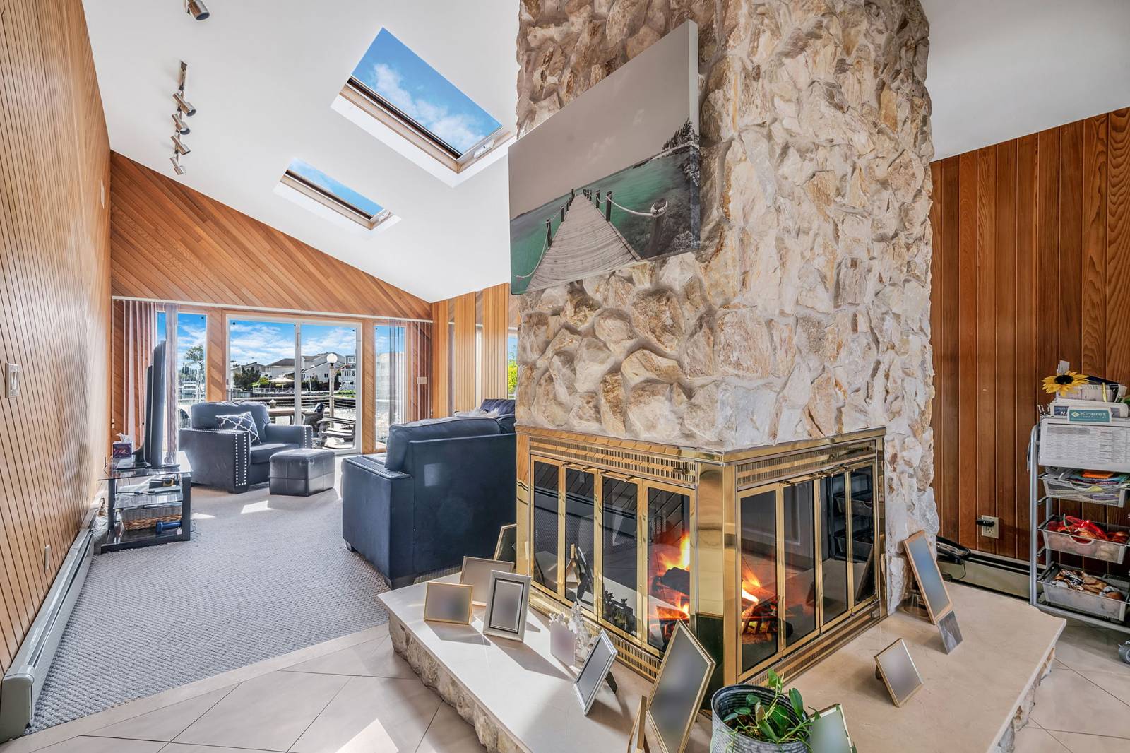 #23 photo, 3452 Ocean Ave, Oceanside , NY 11572