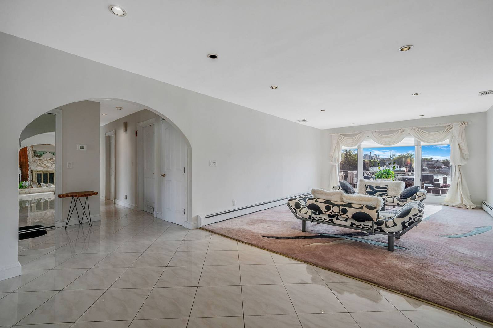 #36 photo, 3452 Ocean Ave, Oceanside , NY 11572