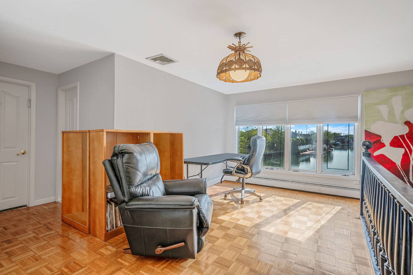 #44 photo, 3452 Ocean Ave, Oceanside , NY 11572