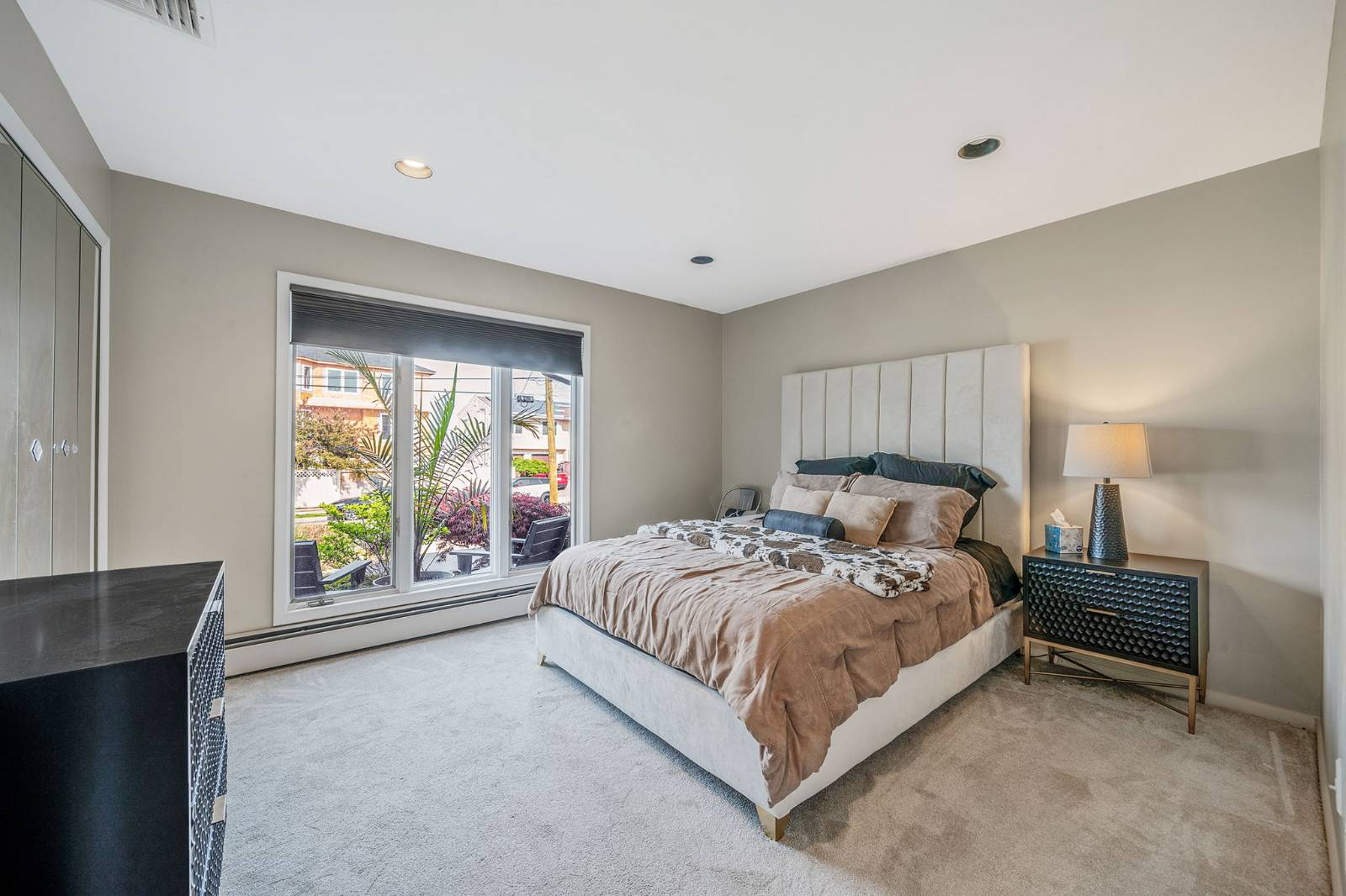 #45 photo, 3452 Ocean Ave, Oceanside , NY 11572