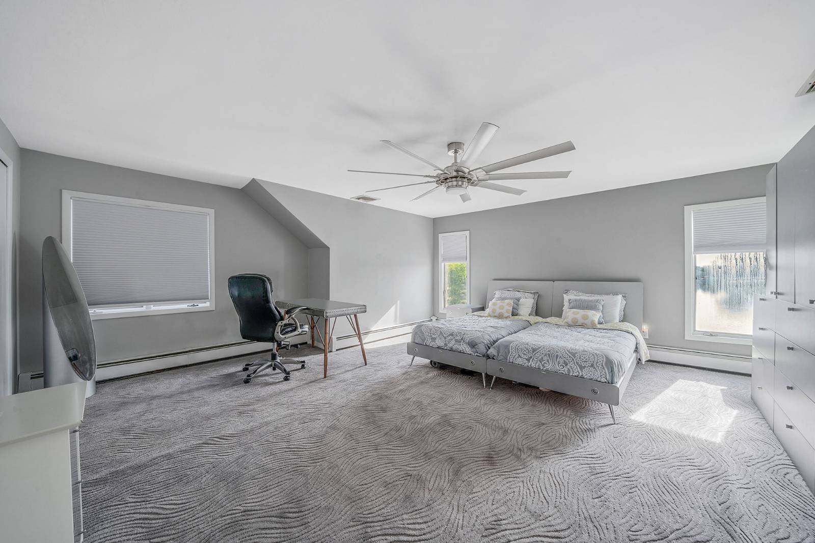 #46 photo, 3452 Ocean Ave, Oceanside , NY 11572