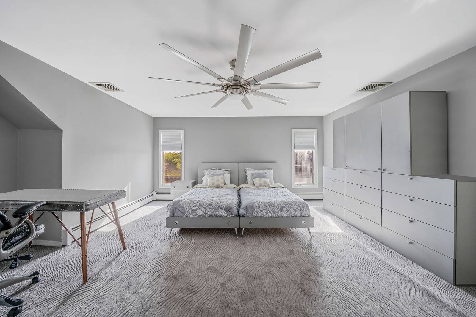 #47 photo, 3452 Ocean Ave, Oceanside , NY 11572