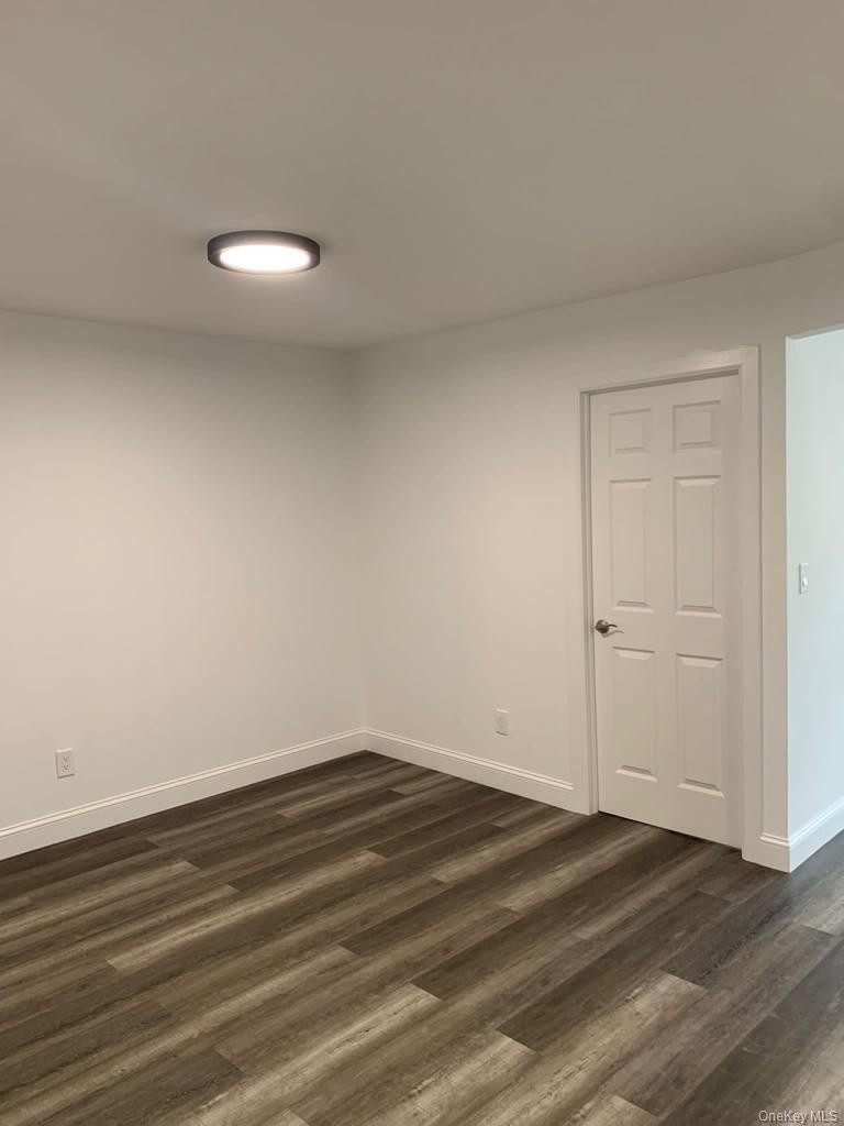 #4 photo, 4410 Baychester Avenue, Bronx , NY 10466