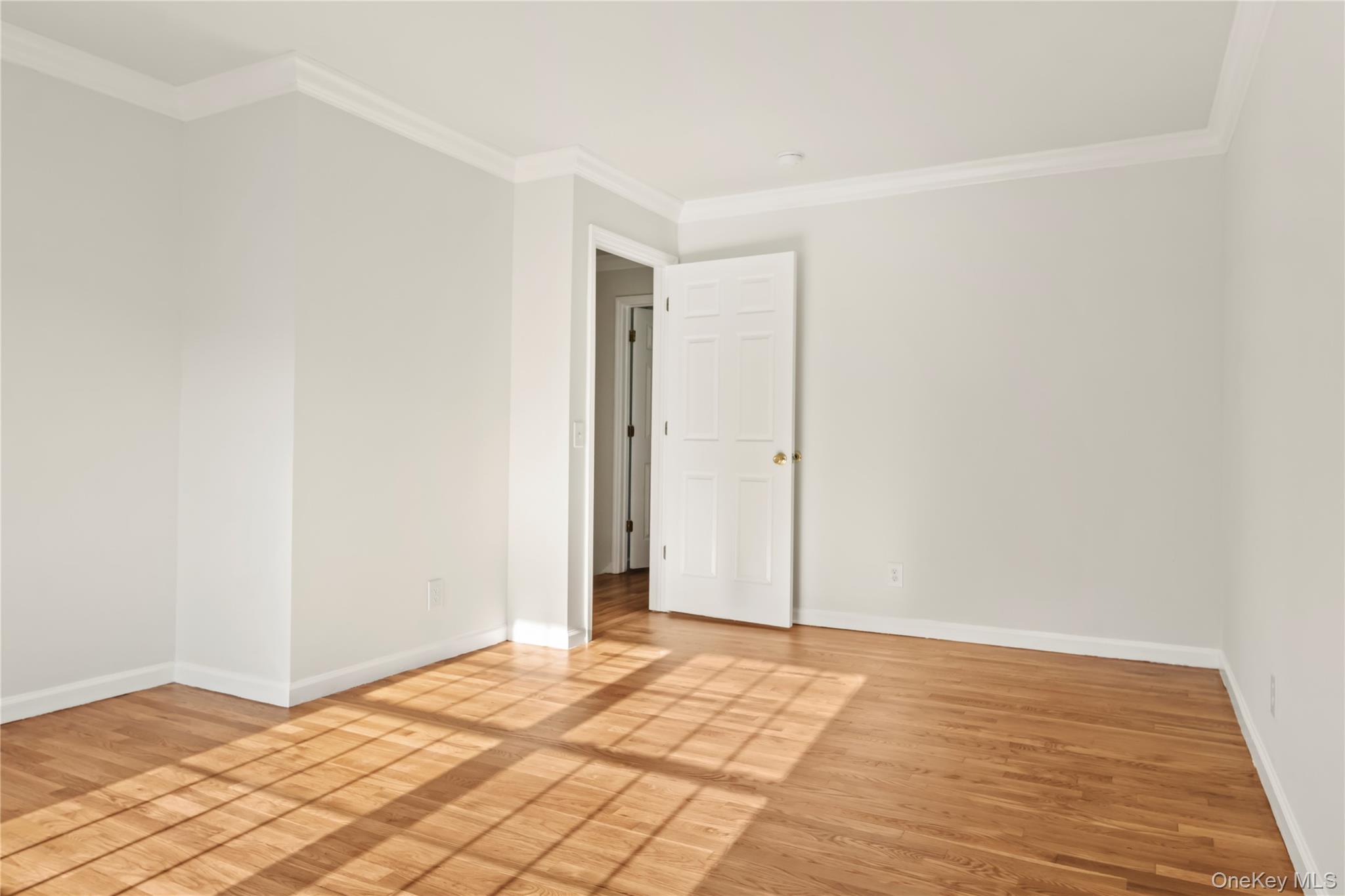 #14 photo, 9 Simenovsky Drive, Haverstraw , NY 10927