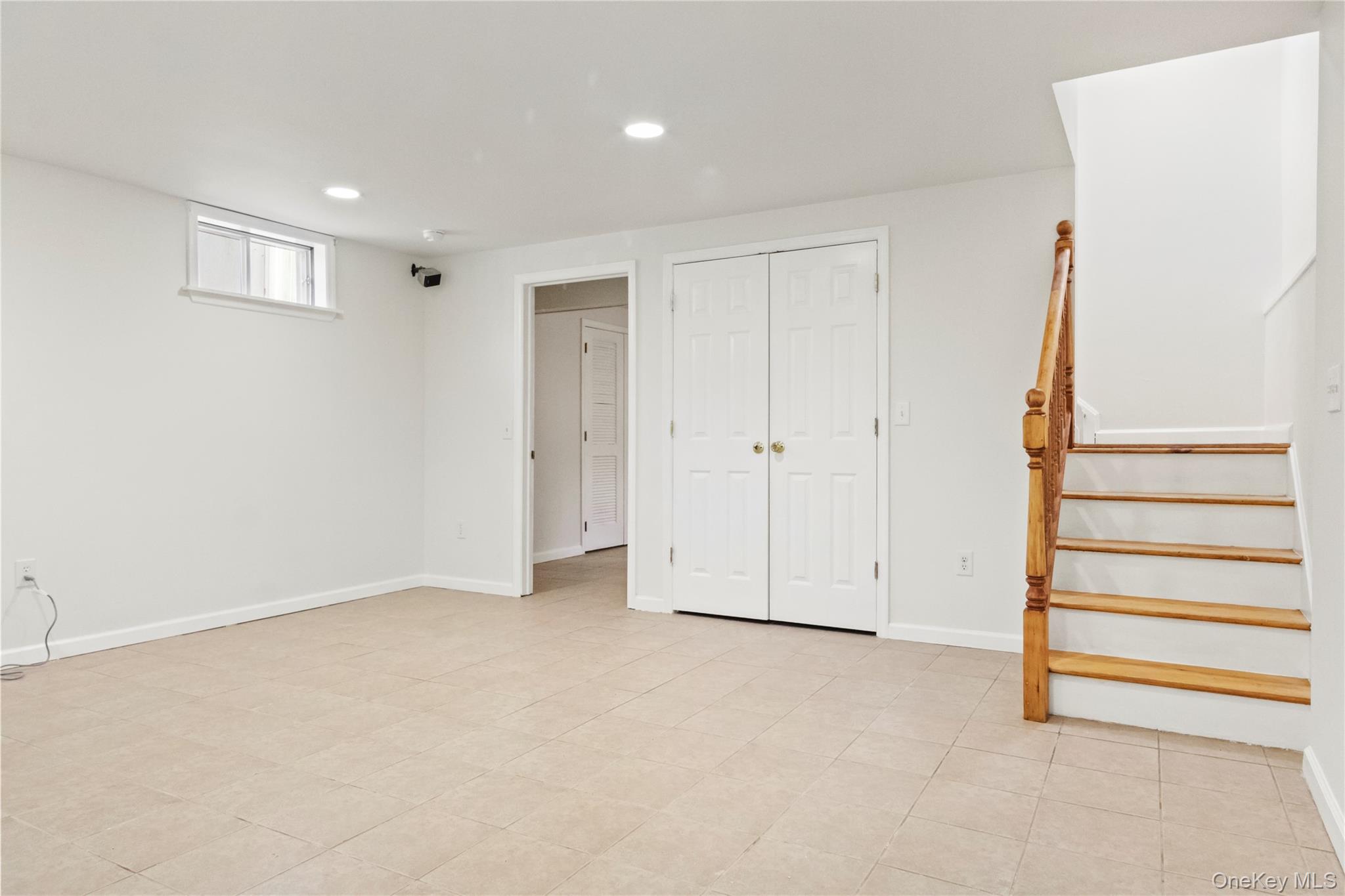 #16 photo, 9 Simenovsky Drive, Haverstraw , NY 10927