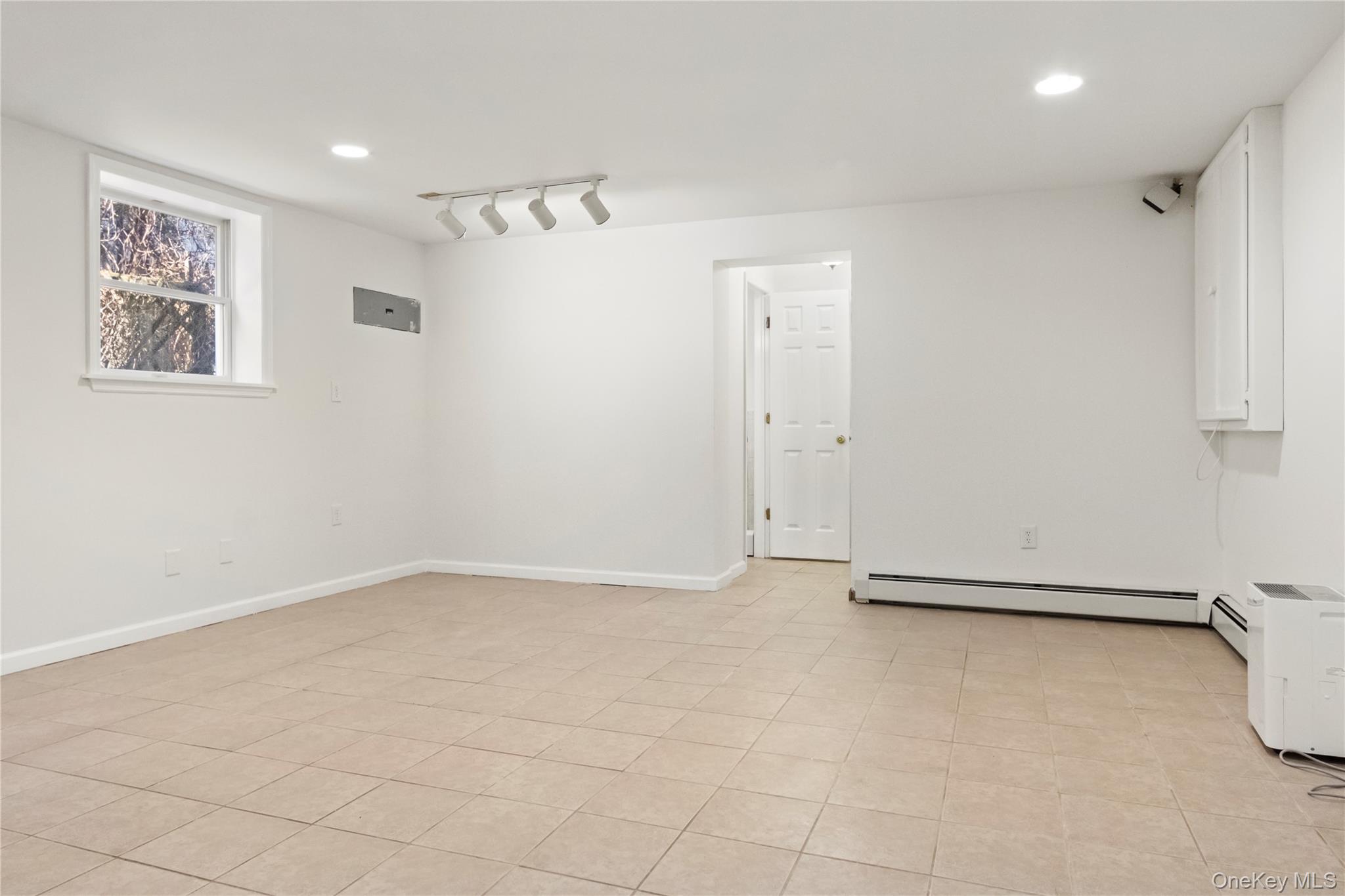 #17 photo, 9 Simenovsky Drive, Haverstraw , NY 10927