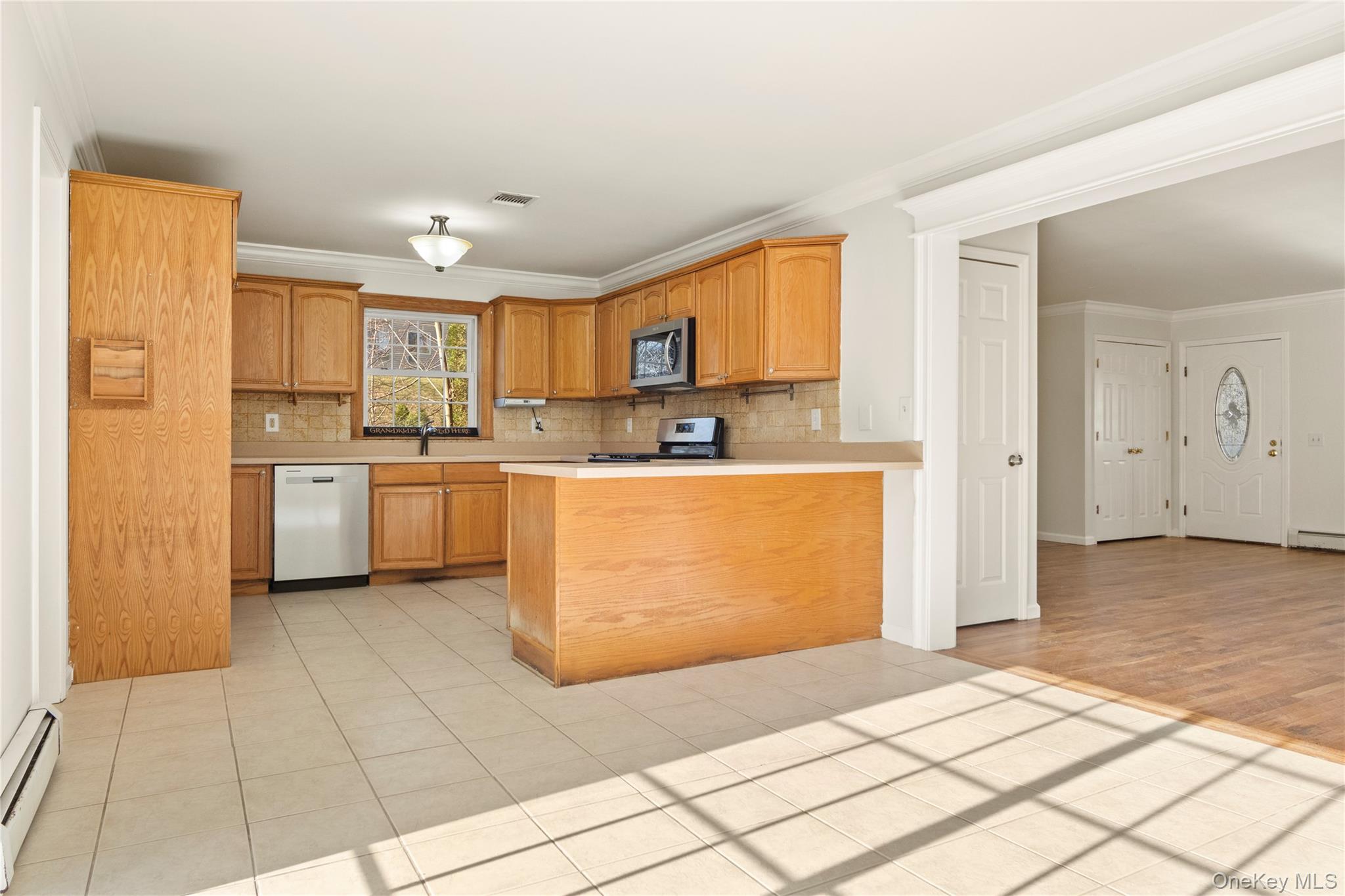 #7 photo, 9 Simenovsky Drive, Haverstraw , NY 10927