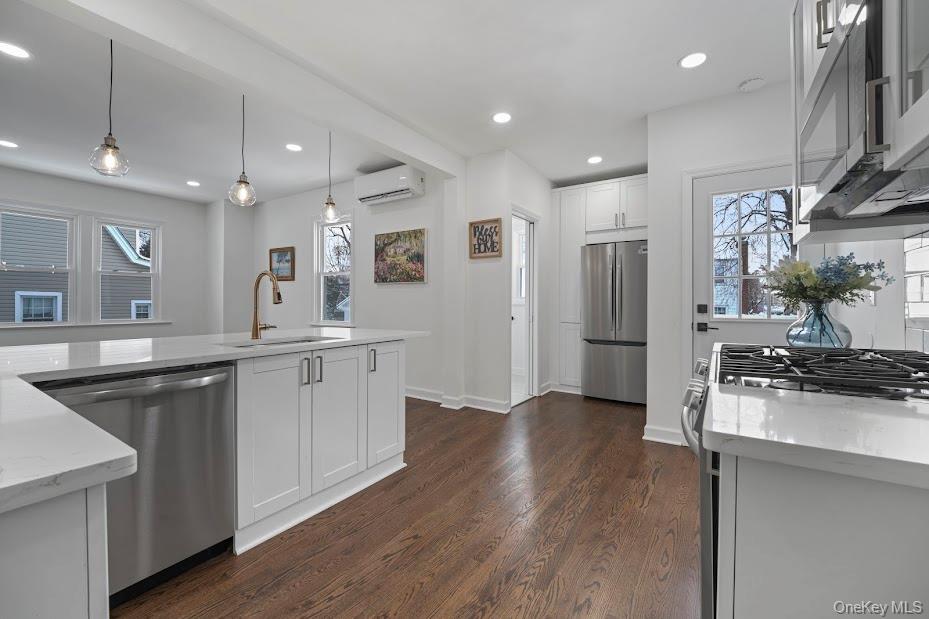 #5 photo, 44 Alkamont Avenue, 纽约州 Scarsdale , NY 10583