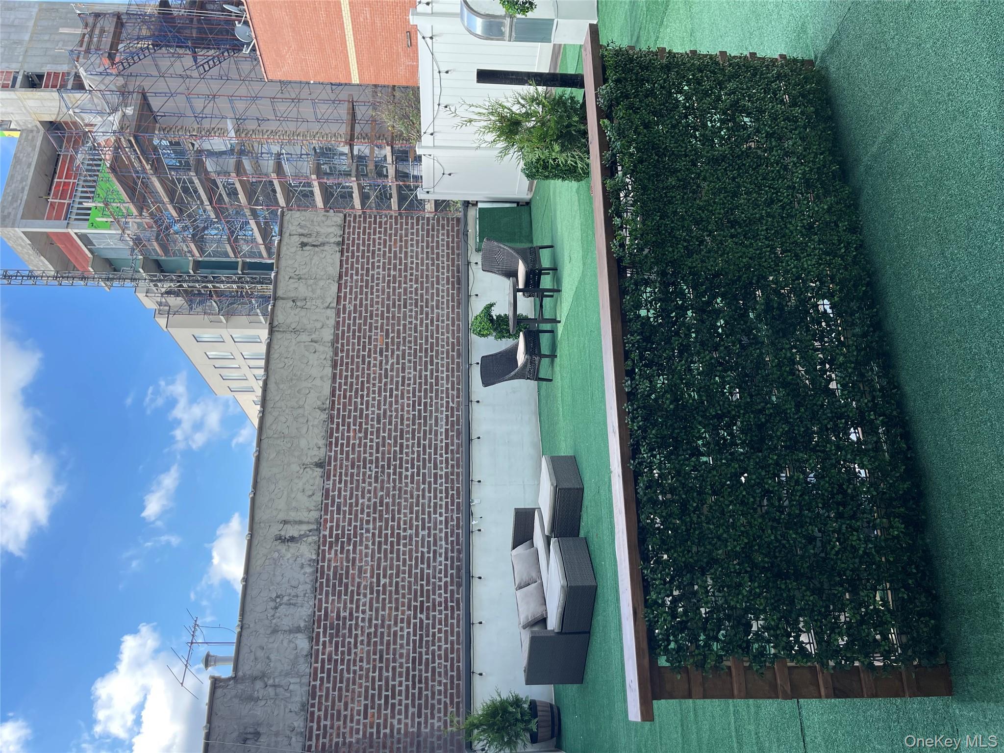 #8 photo, 52-16 Roosevelt Avenue, वुडसाइड Woodside , NY 11377