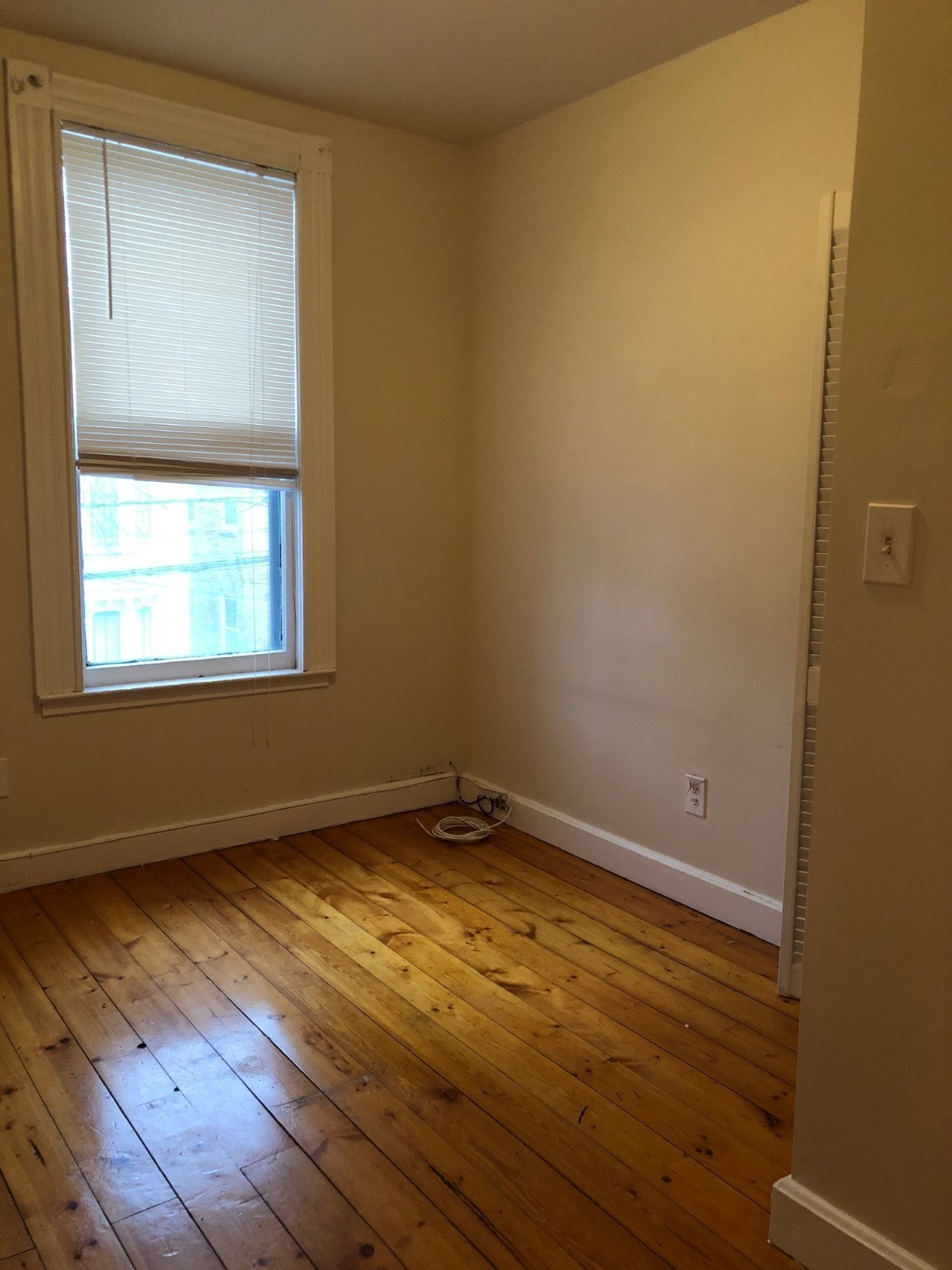 #11 photo, 236 Green Street, #2Fl, Schenectady , NY 12305