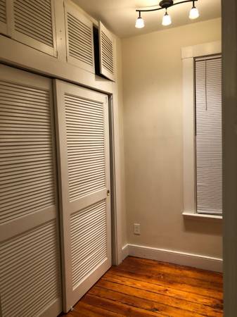 #8 photo, 236 Green Street, #2Fl, Schenectady , NY 12305