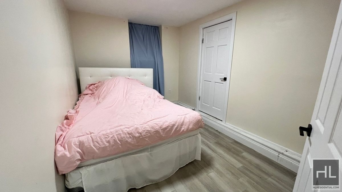 #7 photo, 798 Miller Avenue, 布鲁克林 East New York , NY 11207