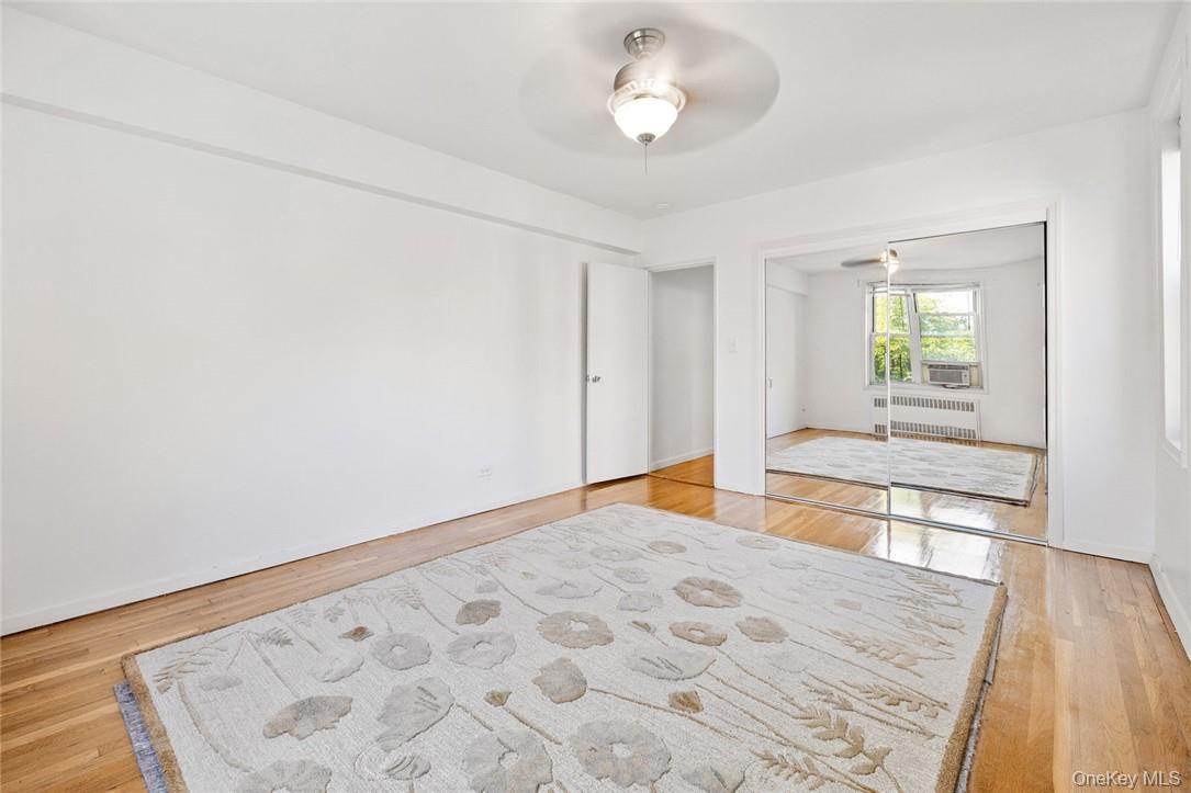 #7 photo, 5601 Riverdale Avenue, 布朗士 Bronx , NY 10471