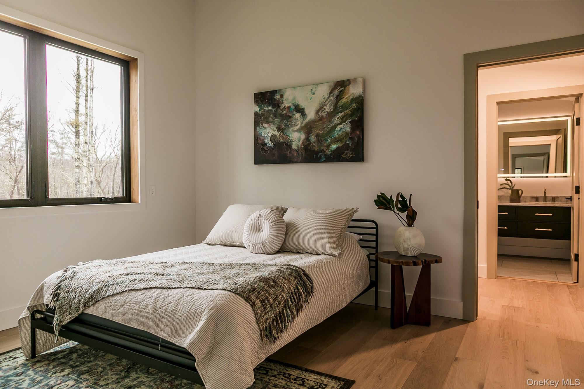 #10 photo, 33 Betten Court, Saugerties , NY 12477