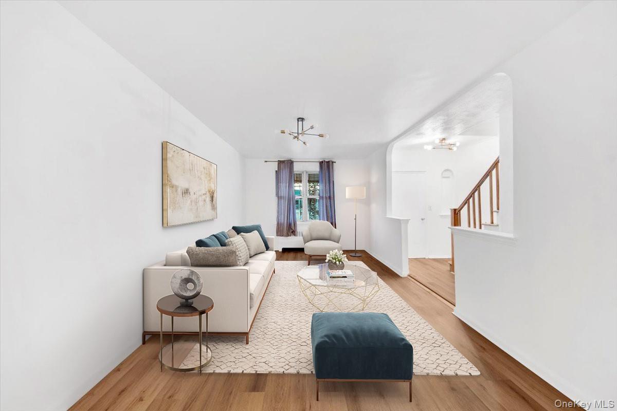 #2 photo, 1241 Arnow Avenue, Бронкс ‖ Bronx , NY 10469