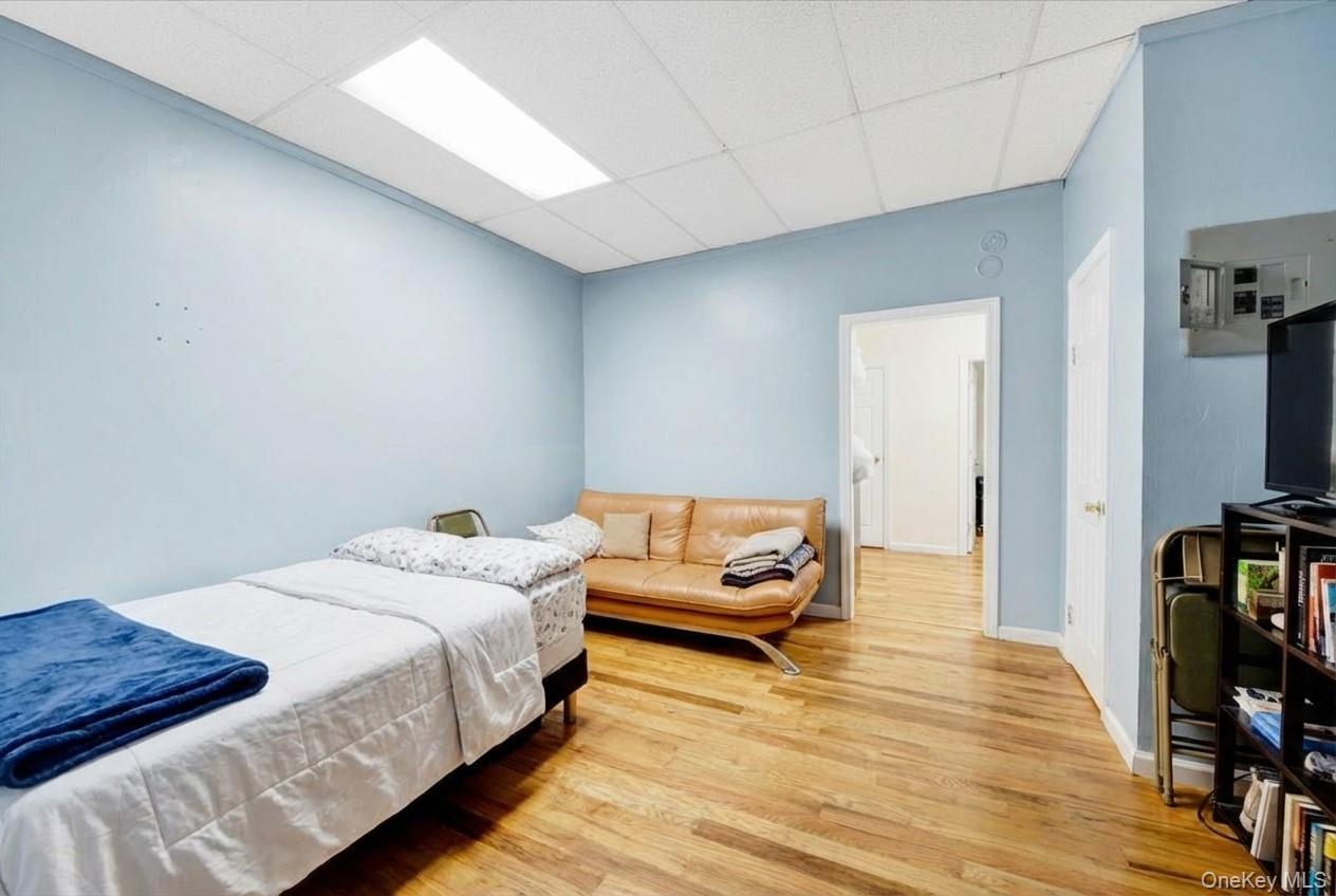 #15 photo, 13 N 6th Avenue, Mount Vernon , NY 10550