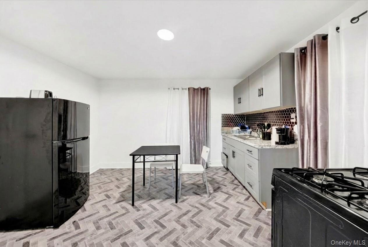 #8 photo, 11 N 6th Avenue, Mount Vernon , NY 10550