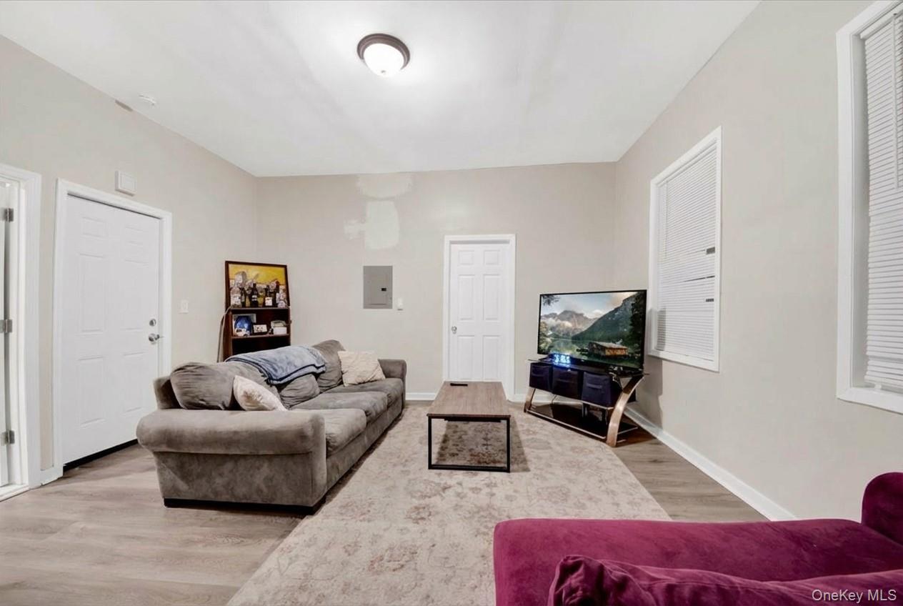 #19 photo, 206 S 9th Avenue, Mount Vernon , NY 10550