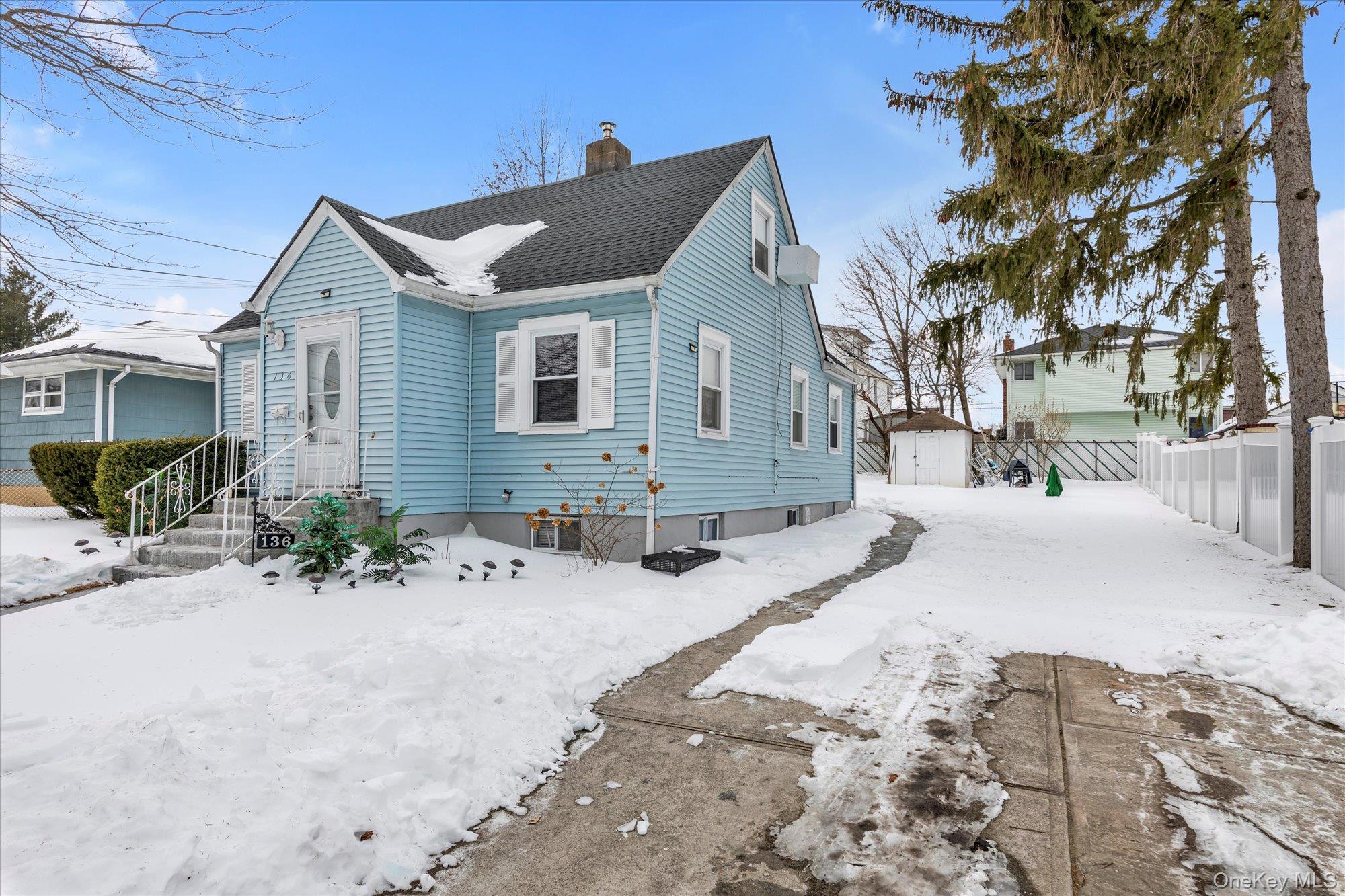 #2 photo, 136 Butler Boulevard, 長島 Elmont , NY 11003