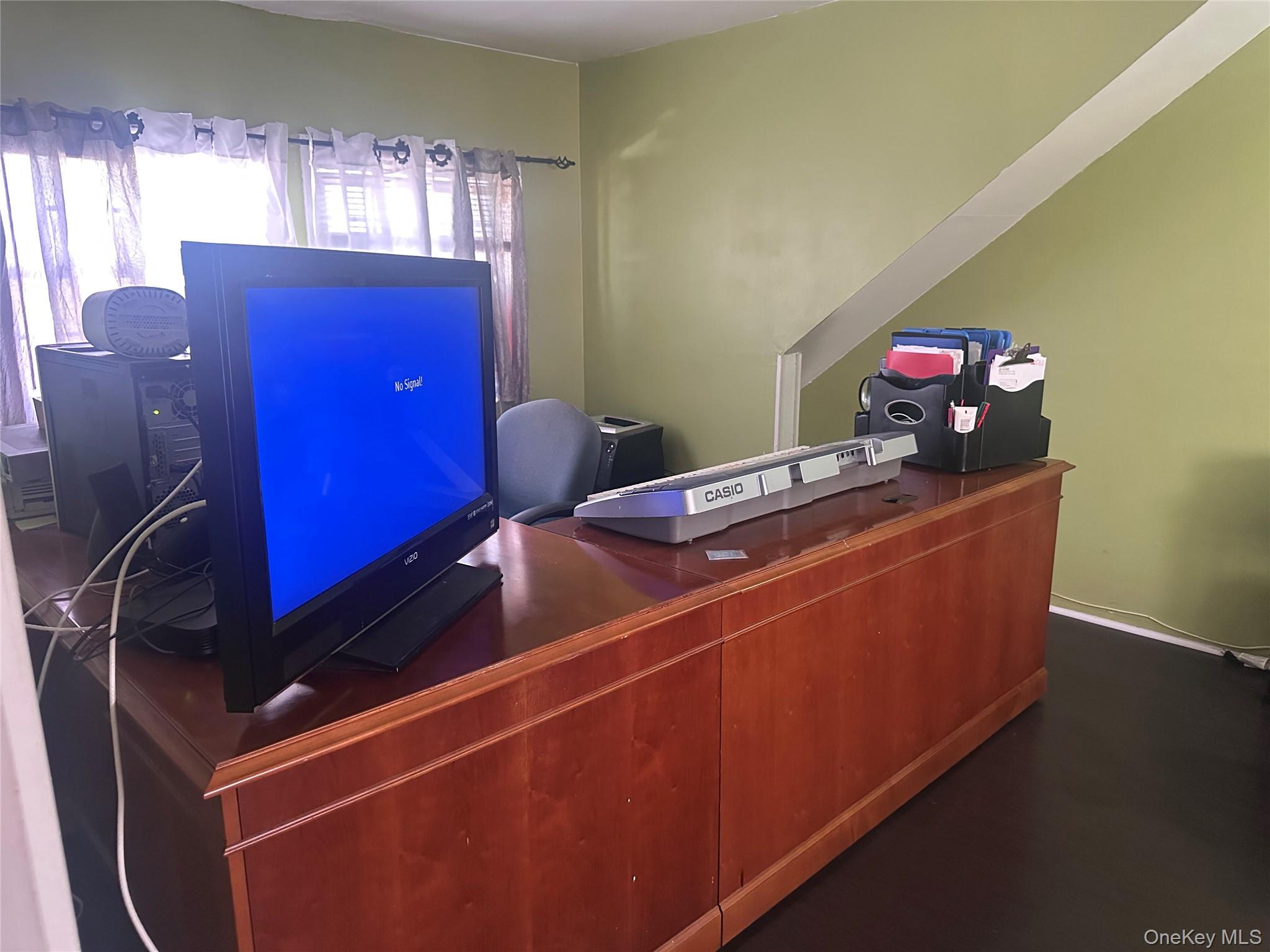 #12 photo, 753 Wyngate Drive, Hempstead , NY 11580