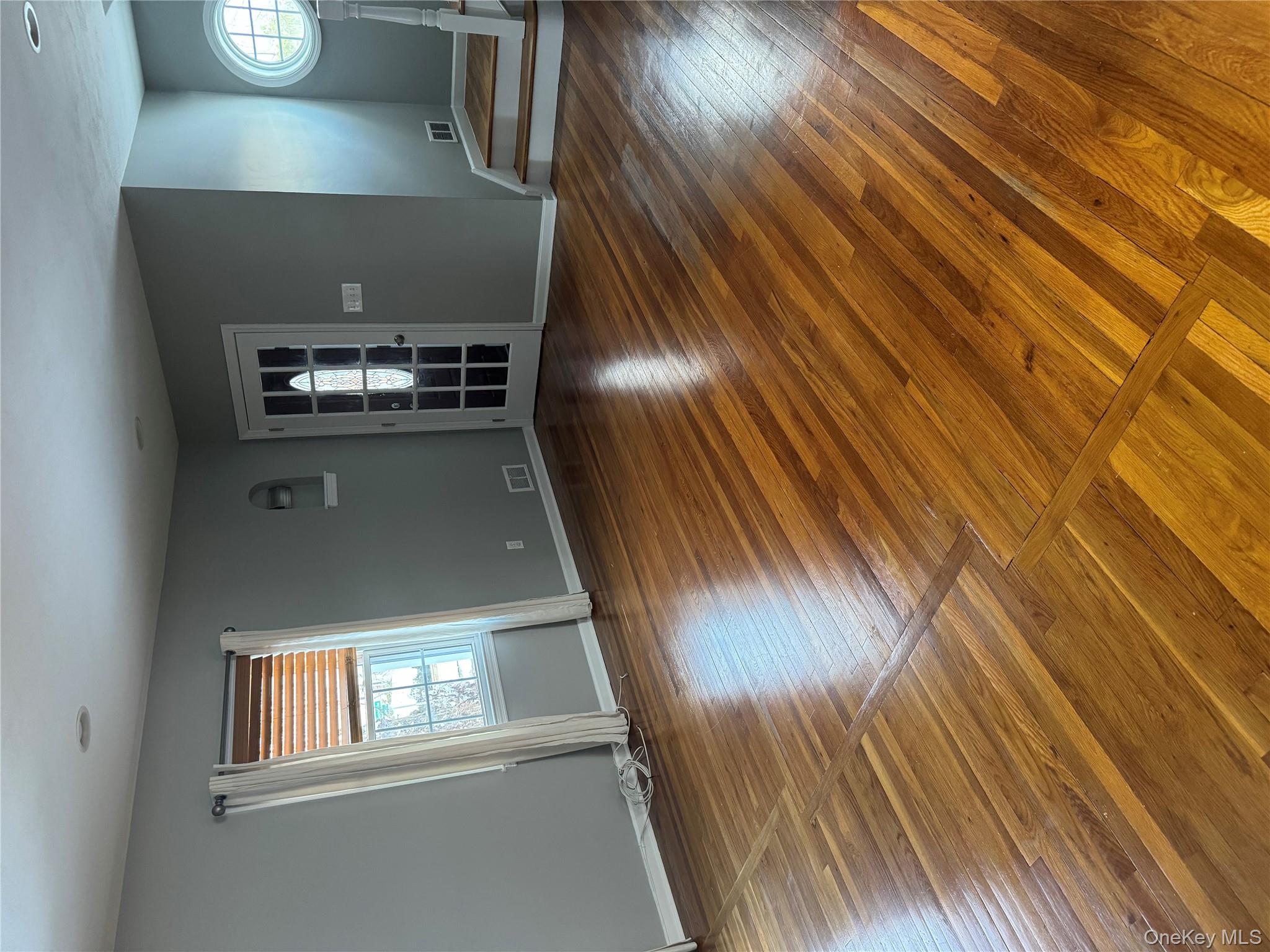 #4 photo, 31 Flower Road, Valley Stream , NY 11581