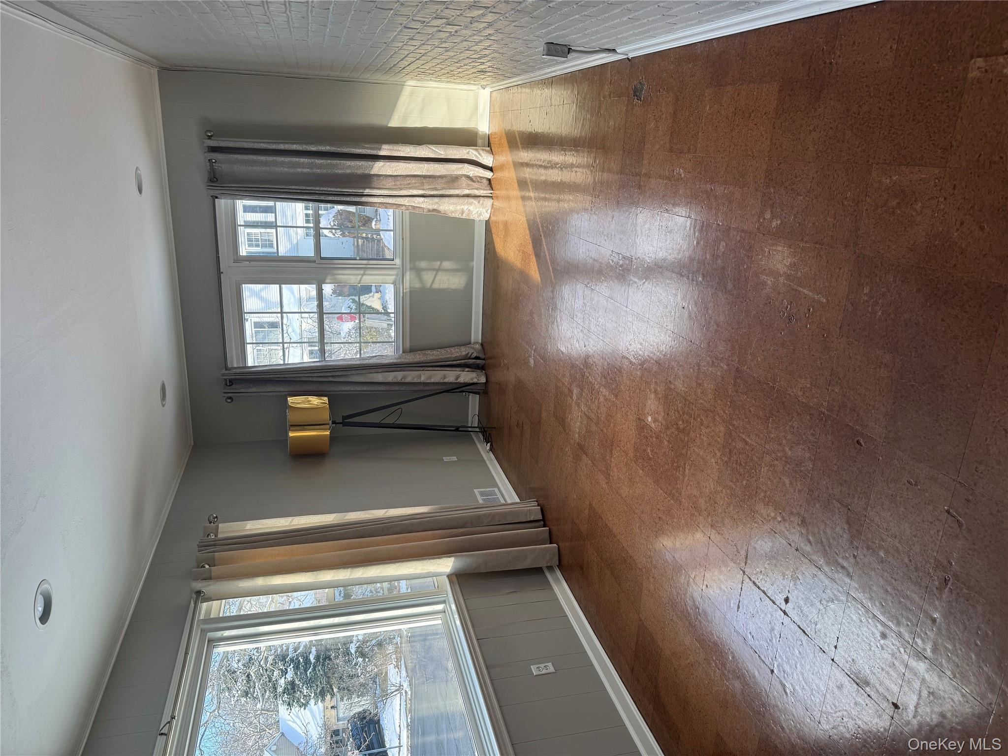 #5 photo, 31 Flower Road, Valley Stream , NY 11581