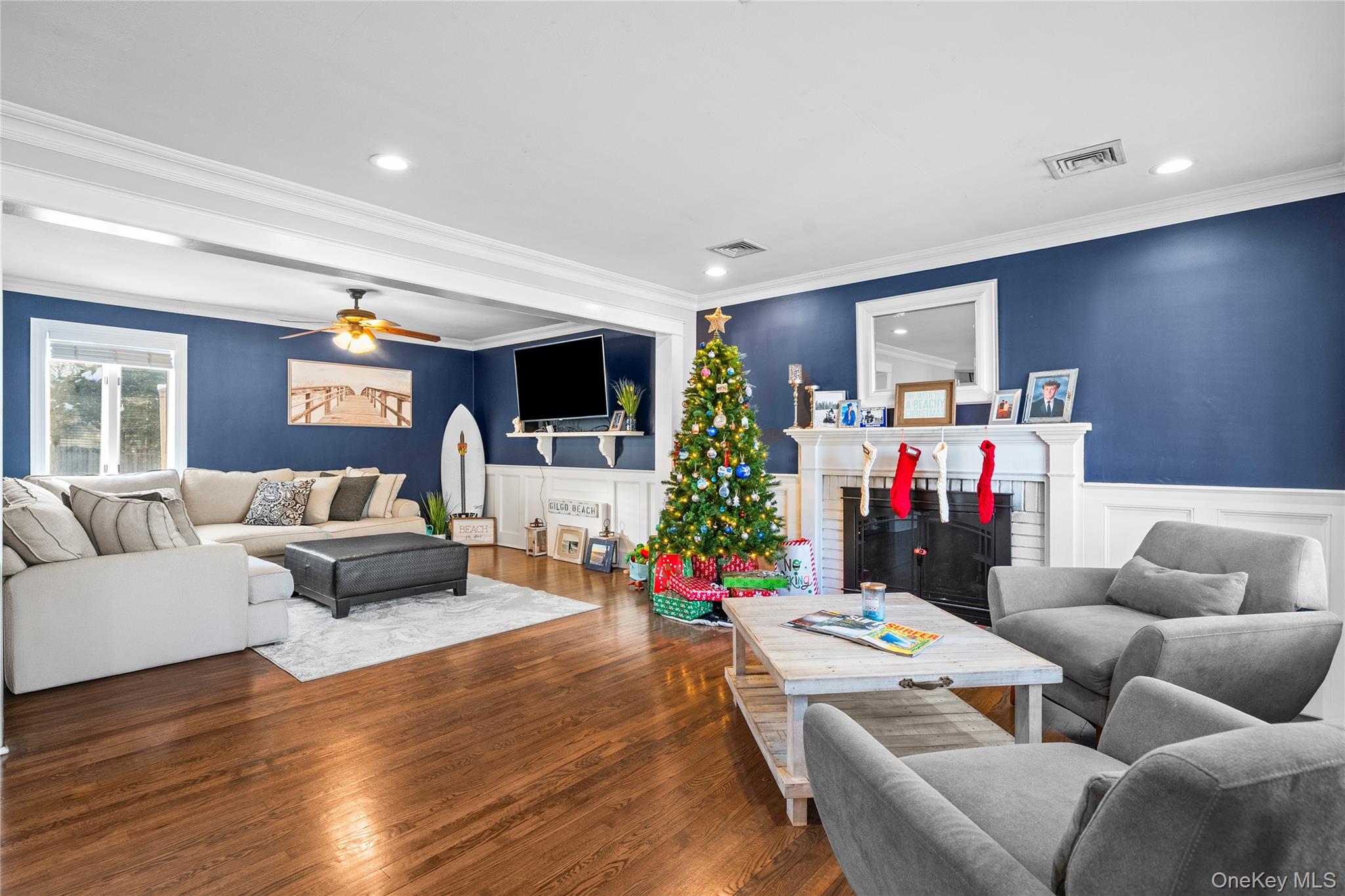 #4 photo, 60 Pickwick Lane, North Babylon , NY 11703