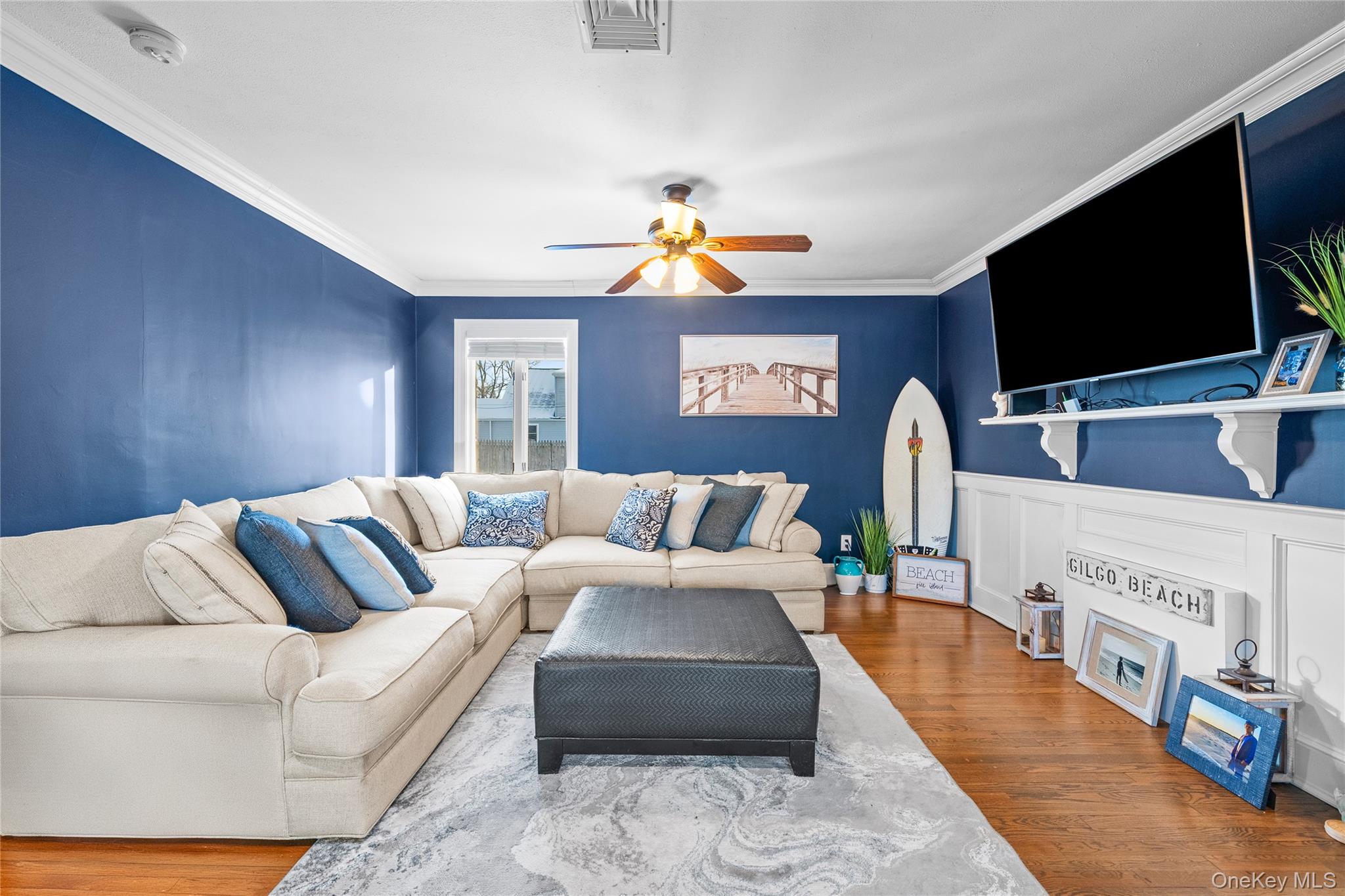 #9 photo, 60 Pickwick Lane, North Babylon , NY 11703