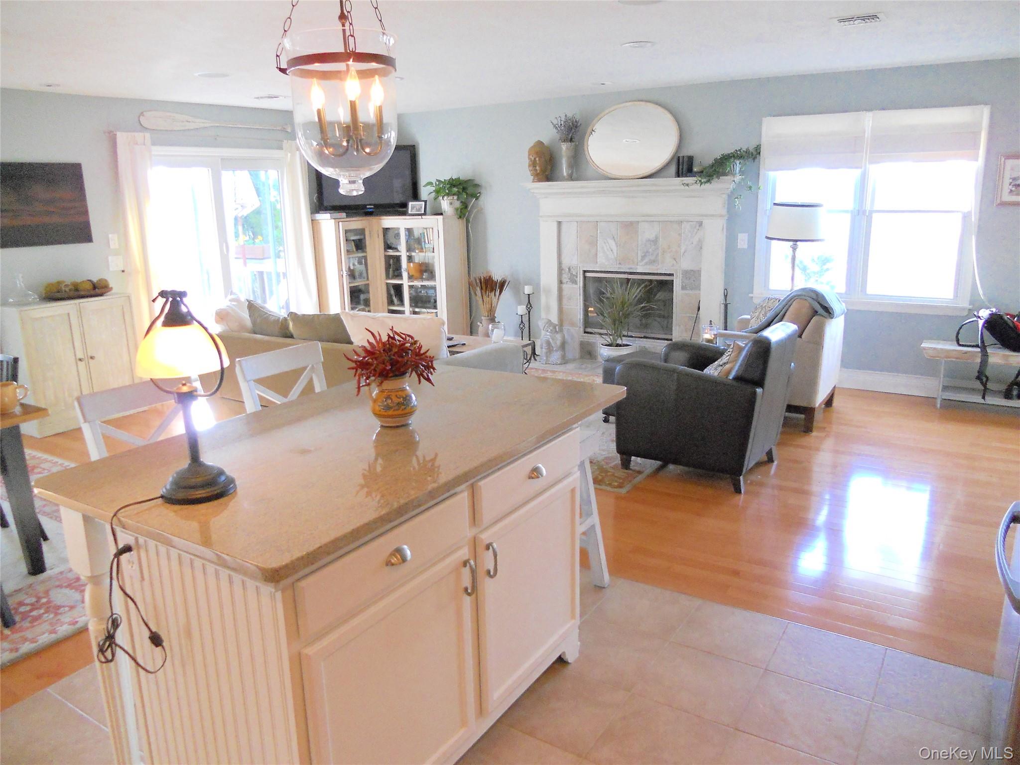 #7 photo, 601 Willow Pond Drive, Riverhead , NY 11901