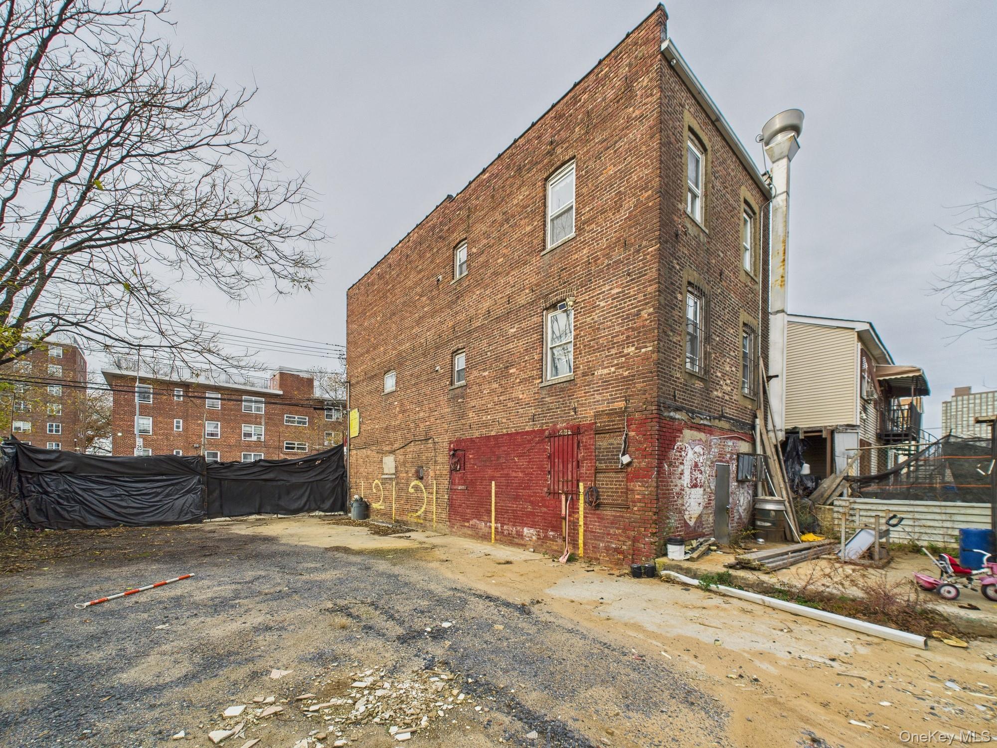 #6 photo, 10625 160th Street, Jamaica , NY 11433