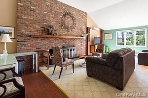 #3 photo, 178 Barnes Road, 东长岛 Brookhaven , NY 11955
