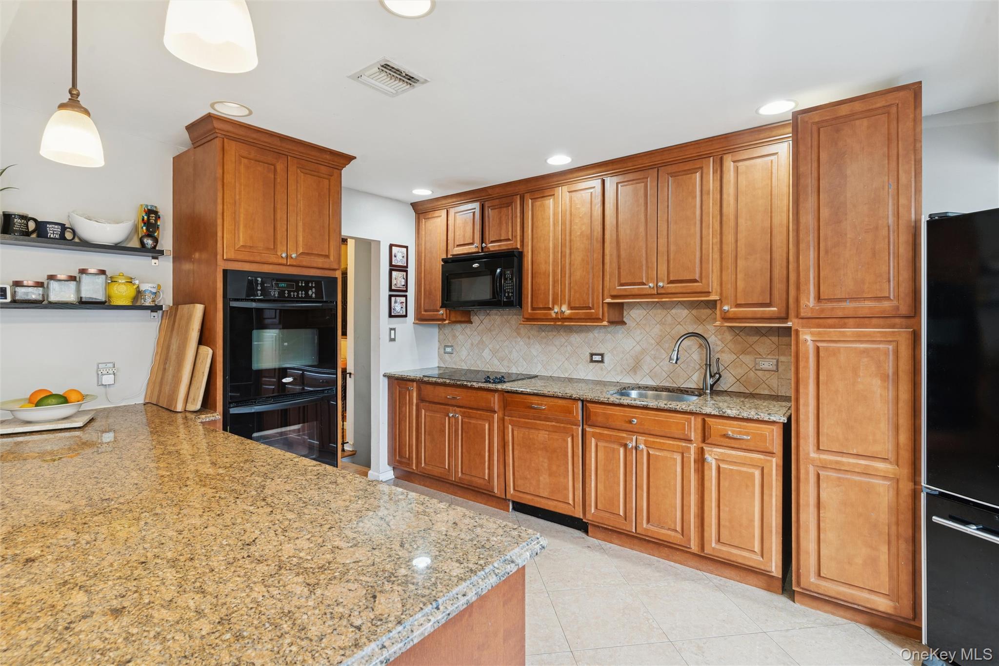 #6 photo, 616 Duke Street, Westbury , NY 11590