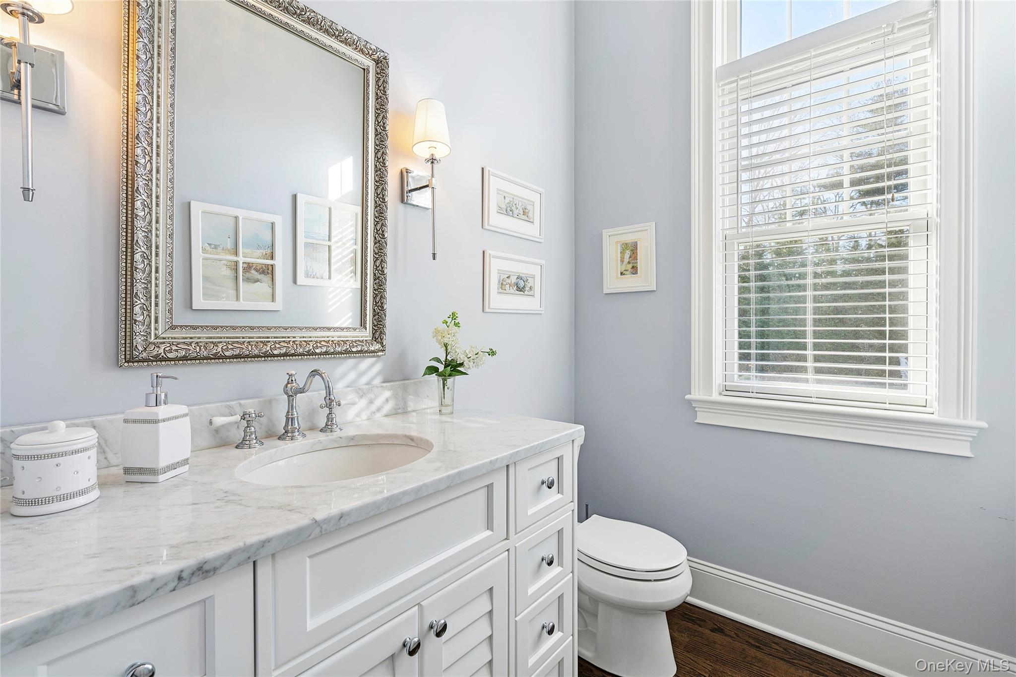 #11 photo, 106 E Tiana Road, Саффолк ‖ Hampton Bays , NY 11946