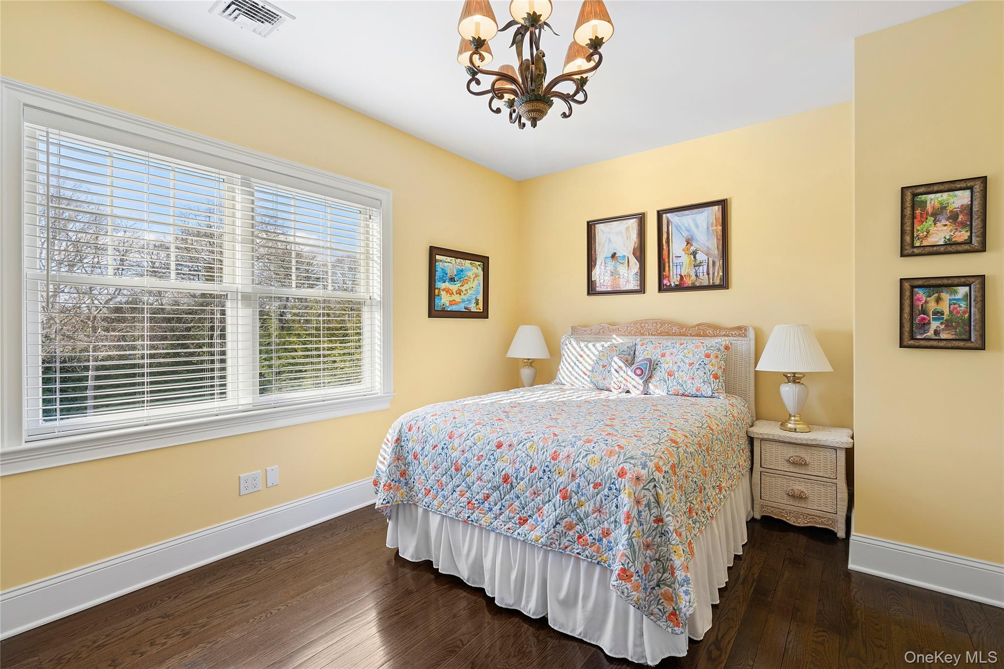 #18 photo, 106 E Tiana Road, Саффолк ‖ Hampton Bays , NY 11946