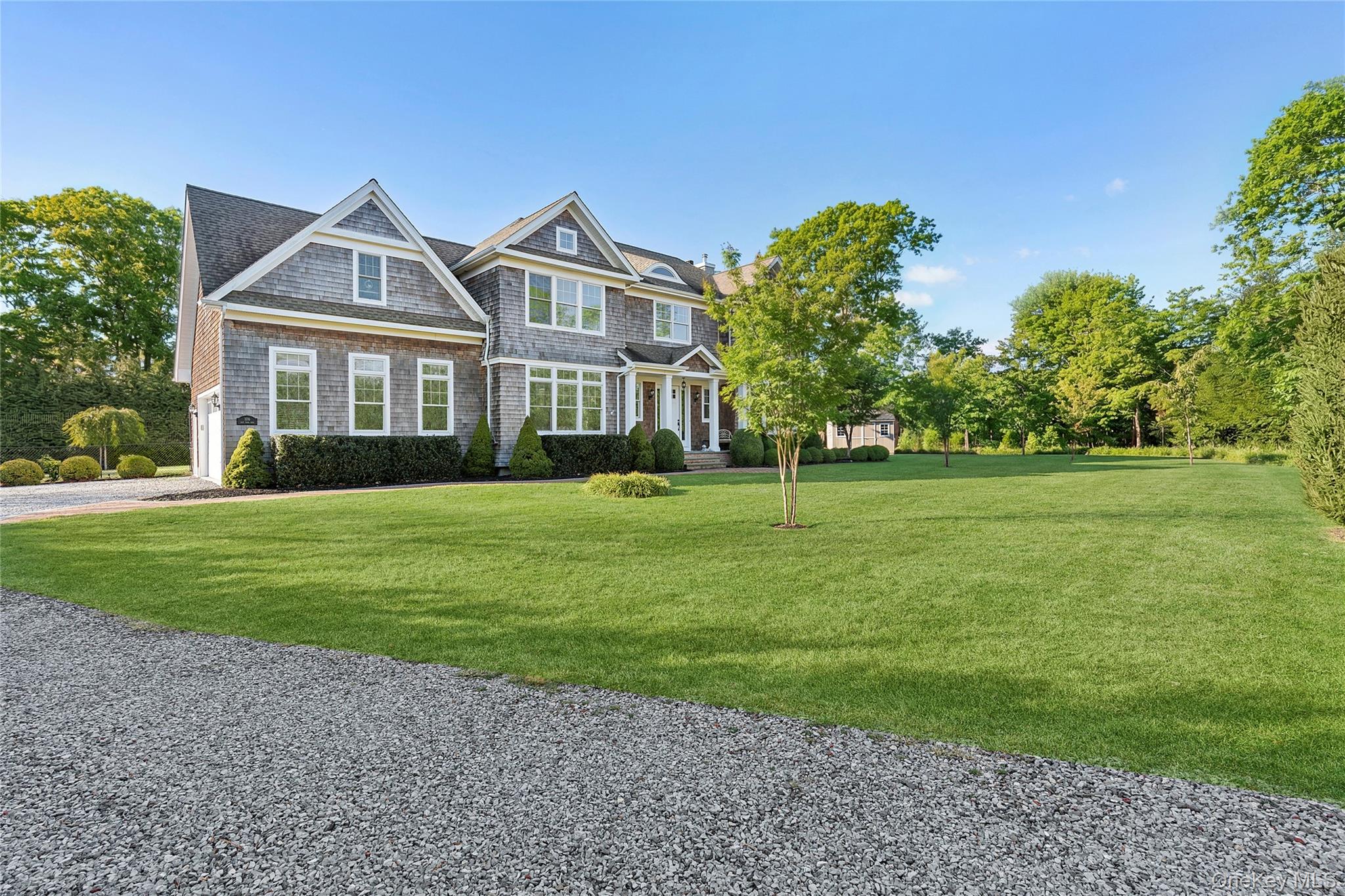 #2 photo, 106 E Tiana Road, Саффолк ‖ Hampton Bays , NY 11946