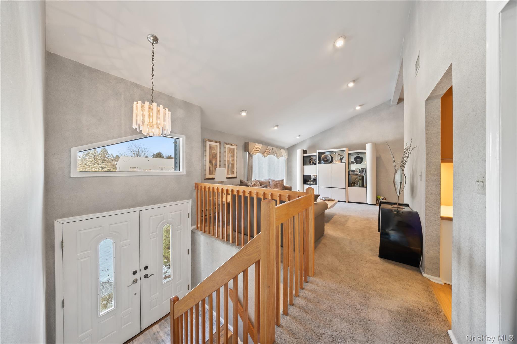 #2 photo, 20 Mountainview Avenue, Airmont , NY 10901