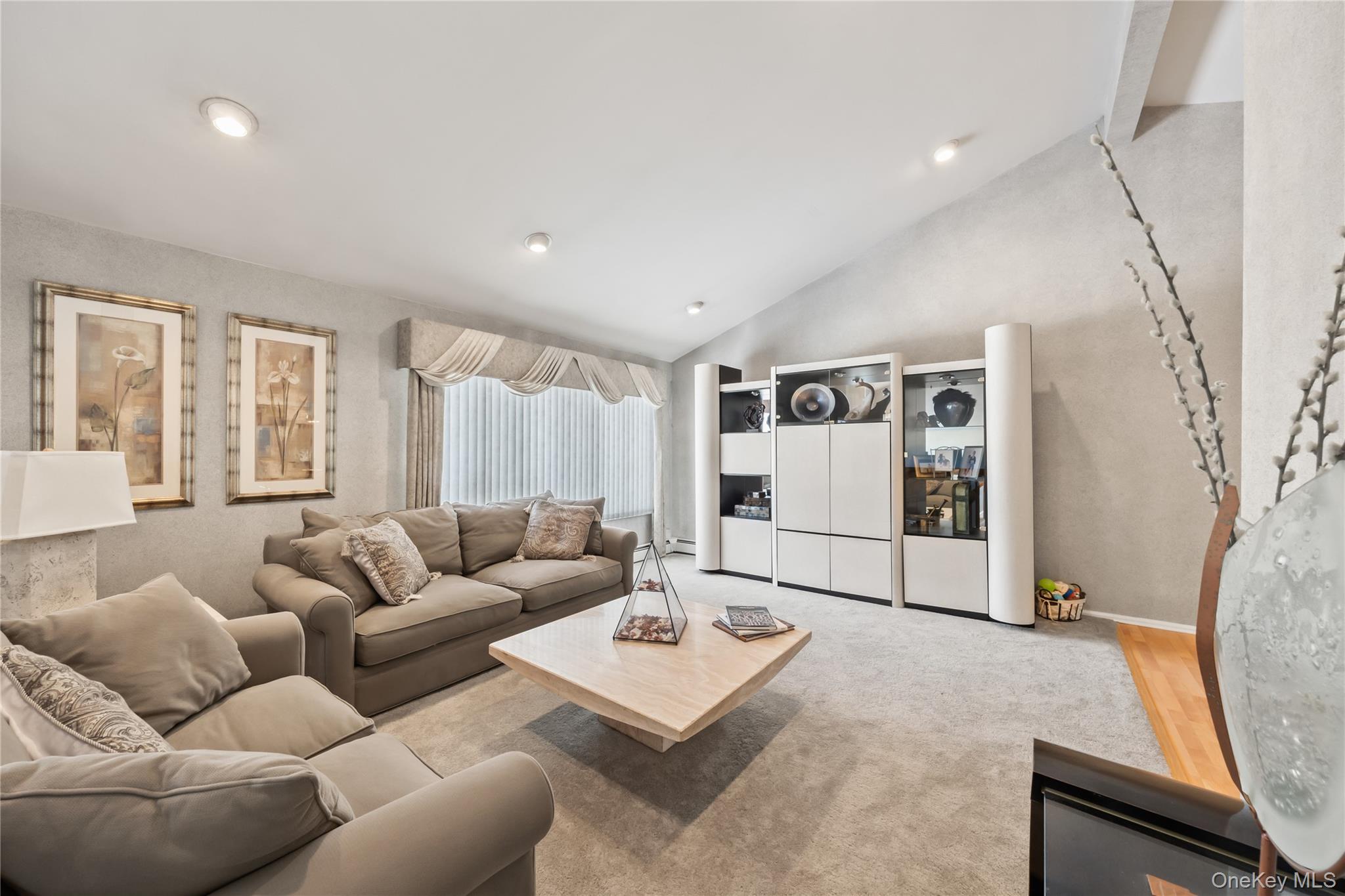 #4 photo, 20 Mountainview Avenue, Airmont , NY 10901