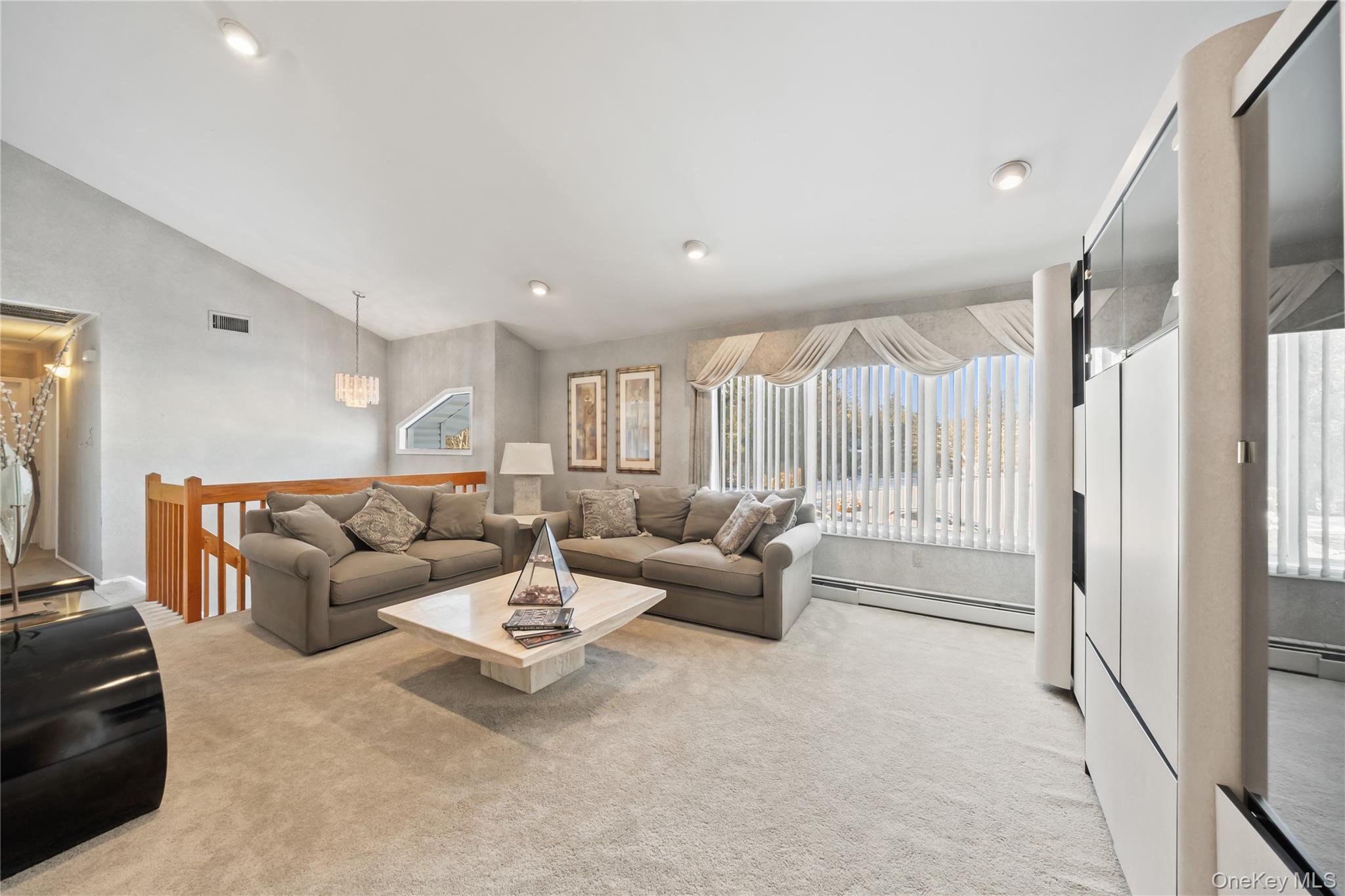 #5 photo, 20 Mountainview Avenue, Airmont , NY 10901