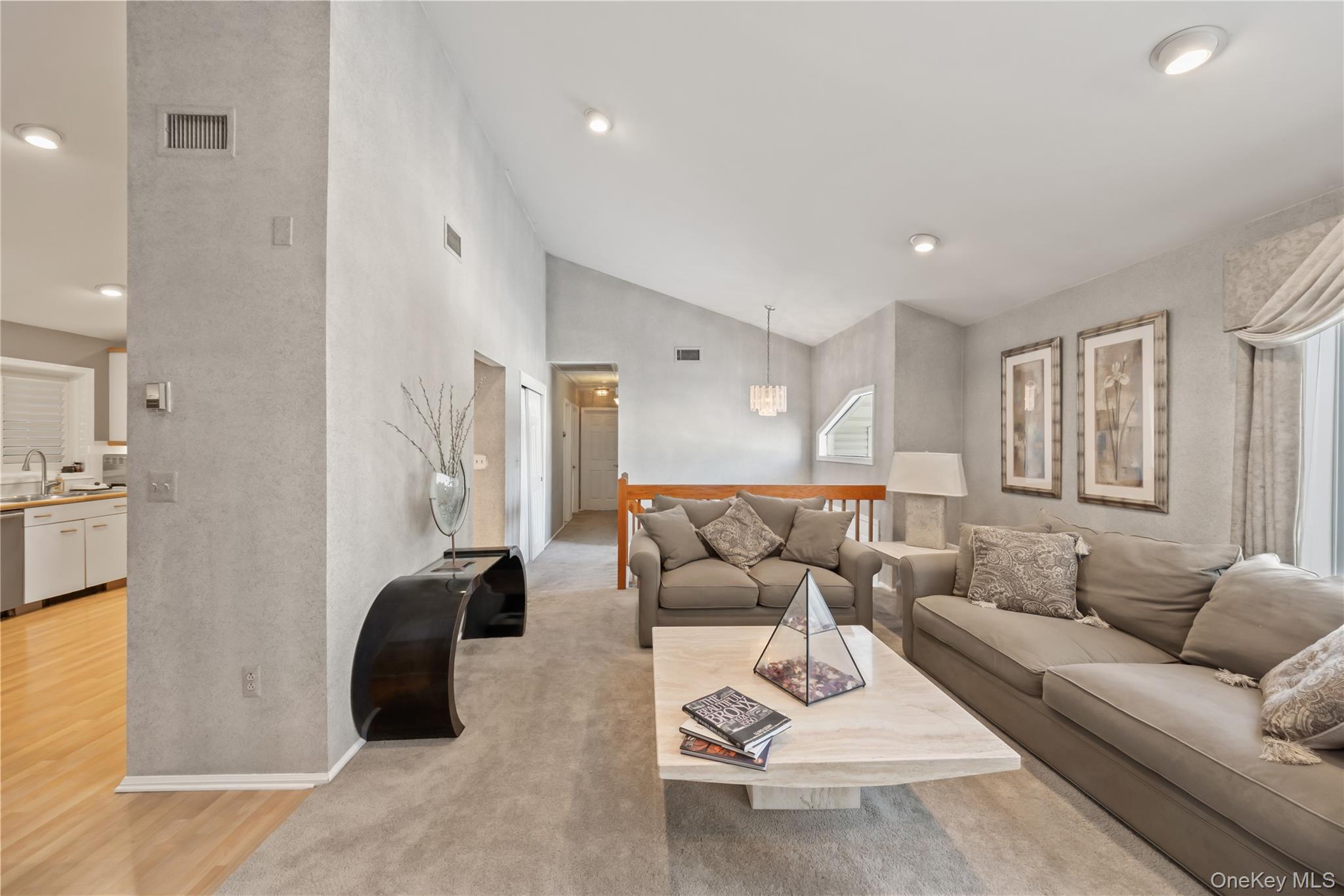 #6 photo, 20 Mountainview Avenue, Airmont , NY 10901