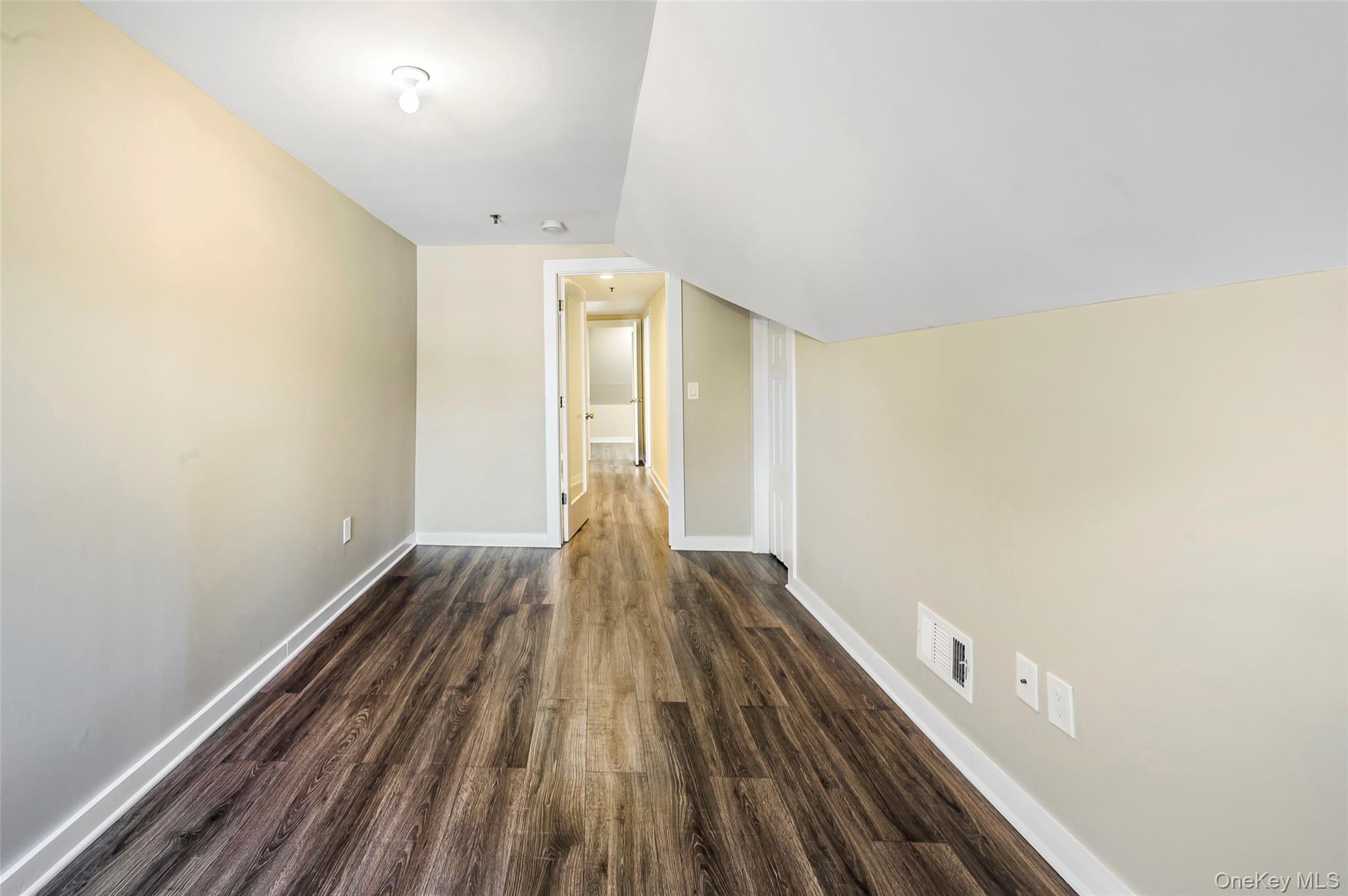 #19 photo, 9 Todd Place, Ossining , NY 10562