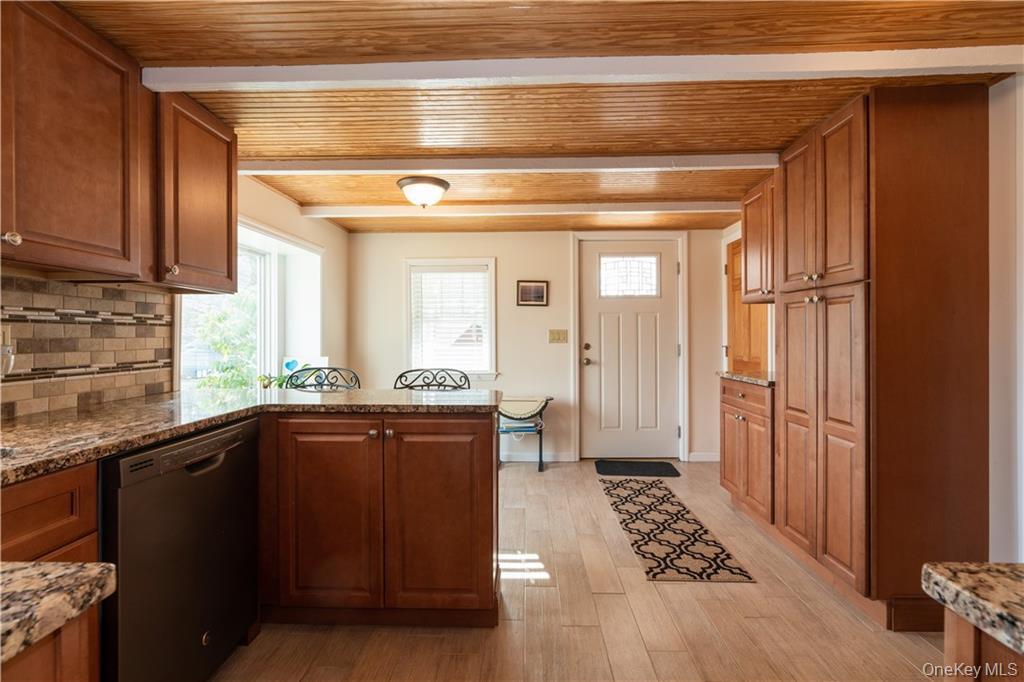 #7 photo, 401 NIchols Street, 뉴욕주 Carmel , NY 10512