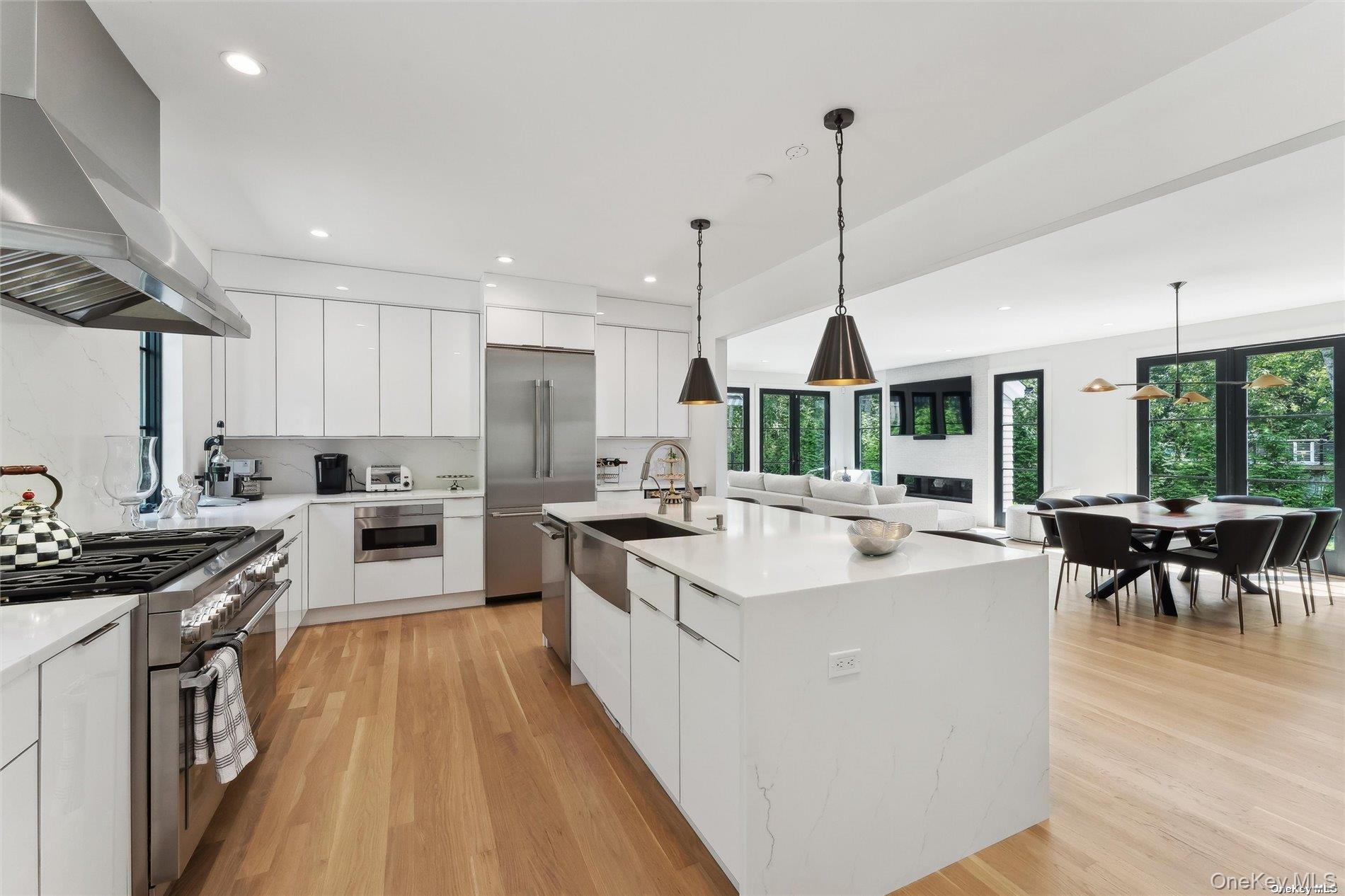 #9 photo, 12 Old Main Road, 롱 아일랜드 Quogue , NY 11959