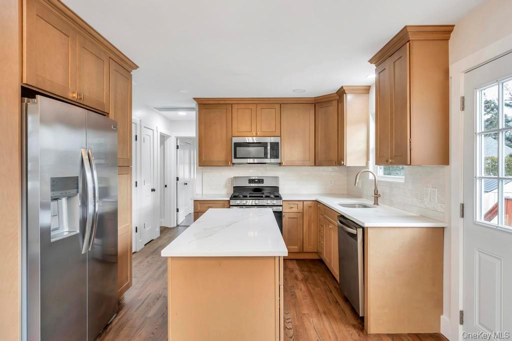 #7 photo, 160 Oak Street, Саффолк ‖ Mattituck , NY 11952