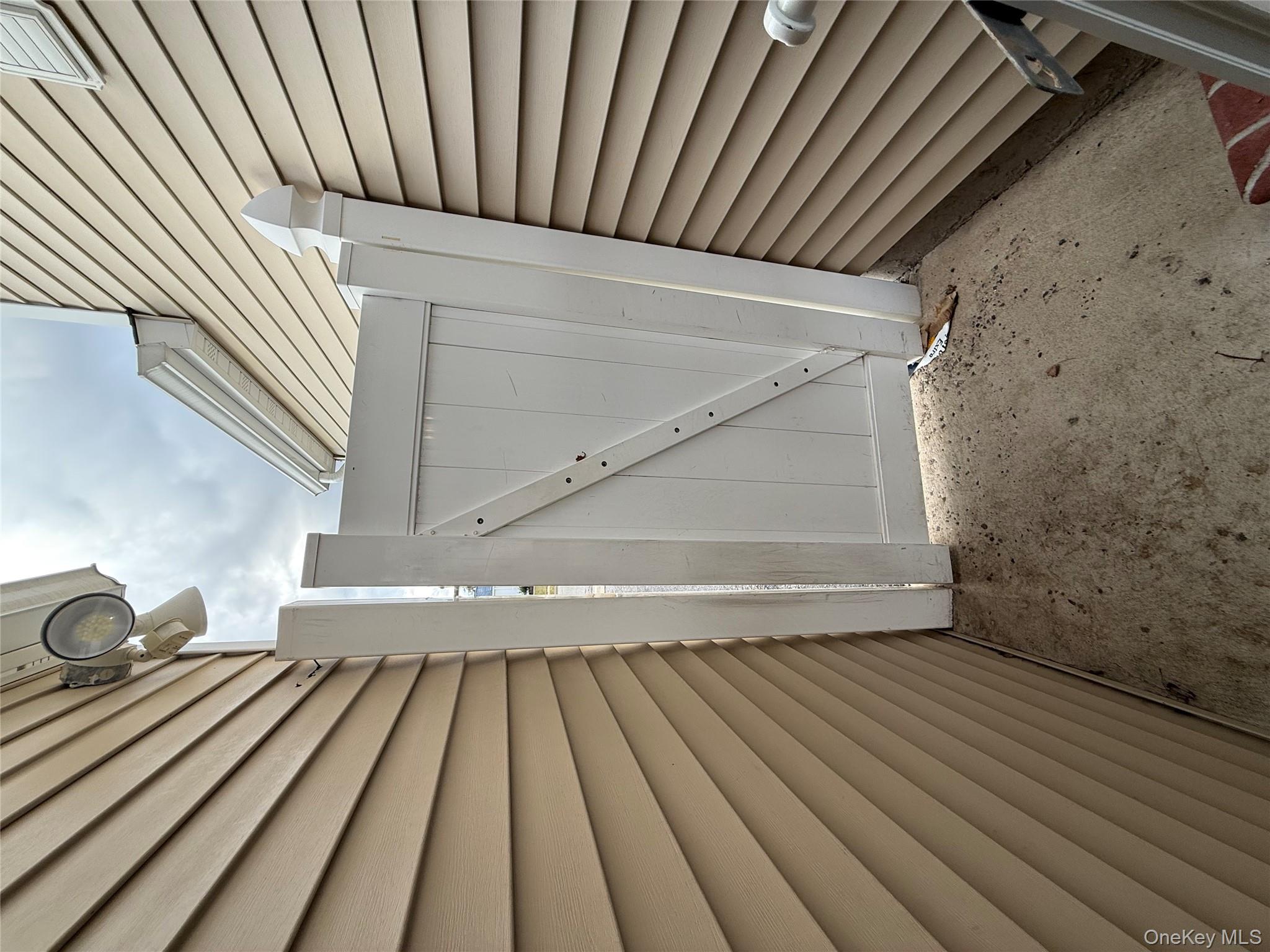 #20 photo, 63 Anchor Lane, Levittown , NY 11756