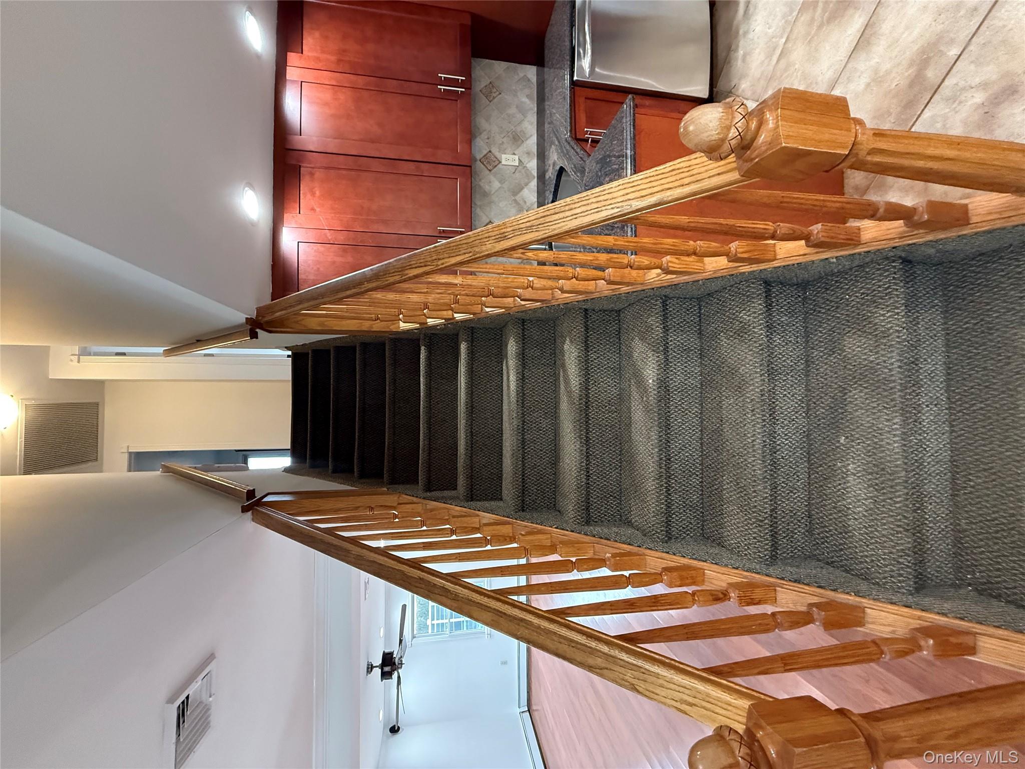 #5 photo, 63 Anchor Lane, Levittown , NY 11756