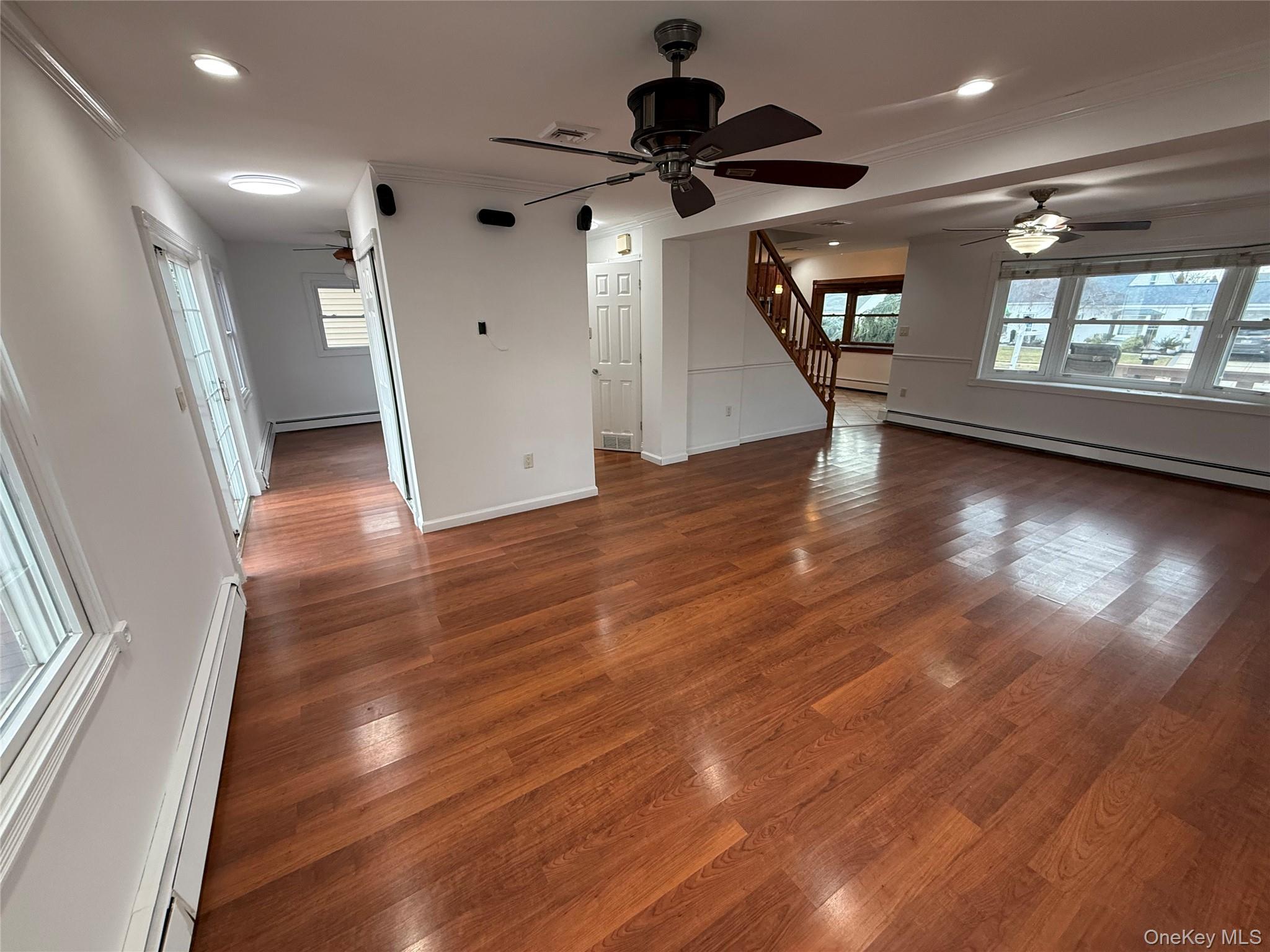 #7 photo, 63 Anchor Lane, Levittown , NY 11756