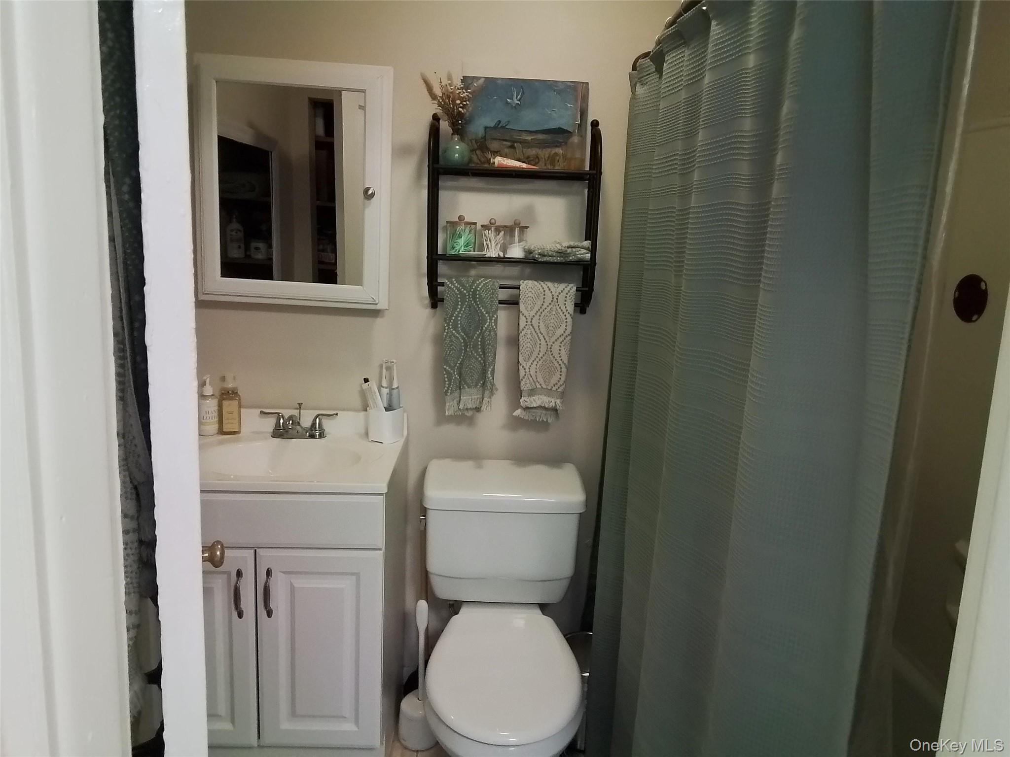 #10 photo, 35 Doris Avenue, Саффолк ‖ Northport , NY 11768