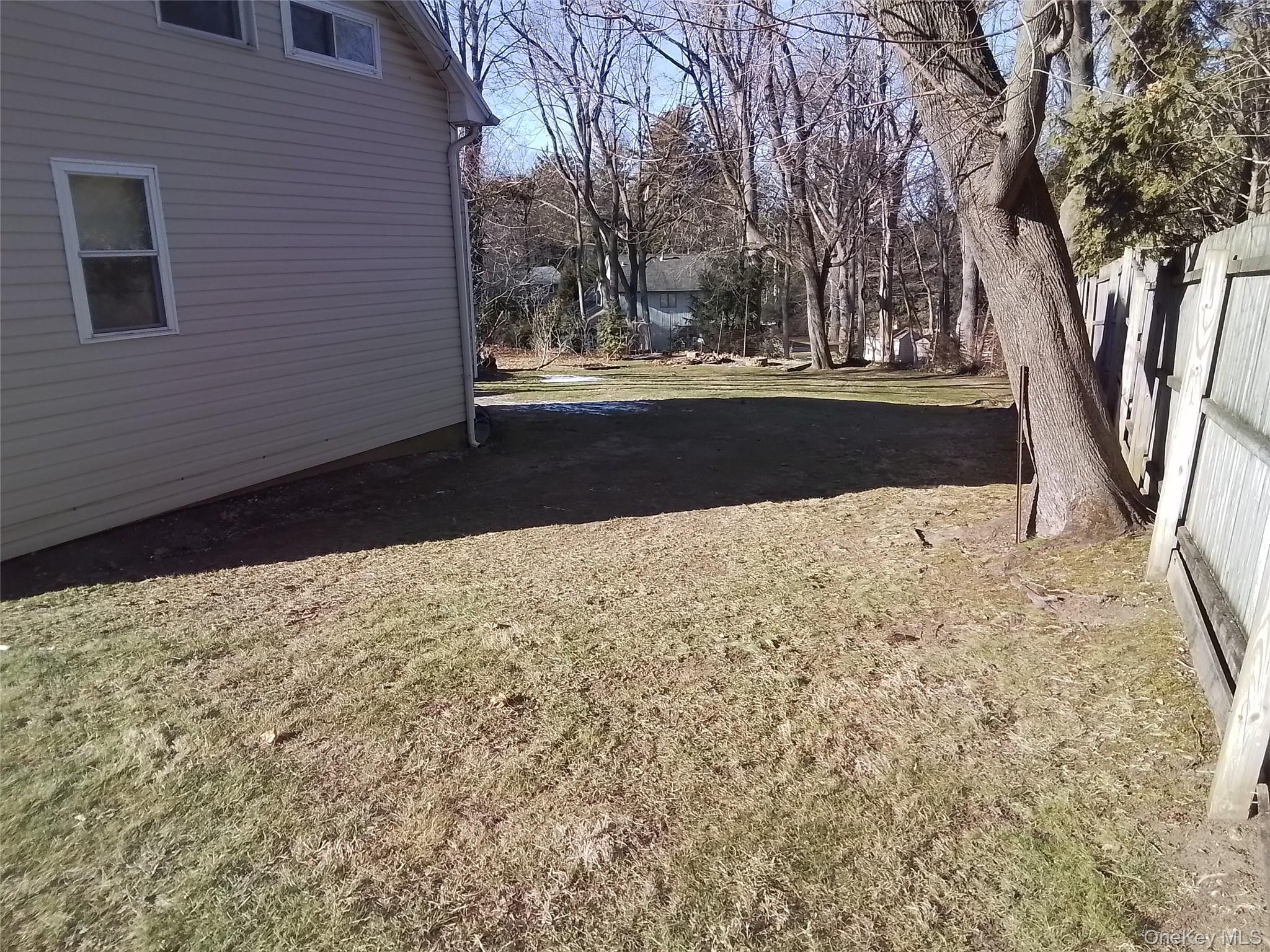 #16 photo, 35 Doris Avenue, Саффолк ‖ Northport , NY 11768