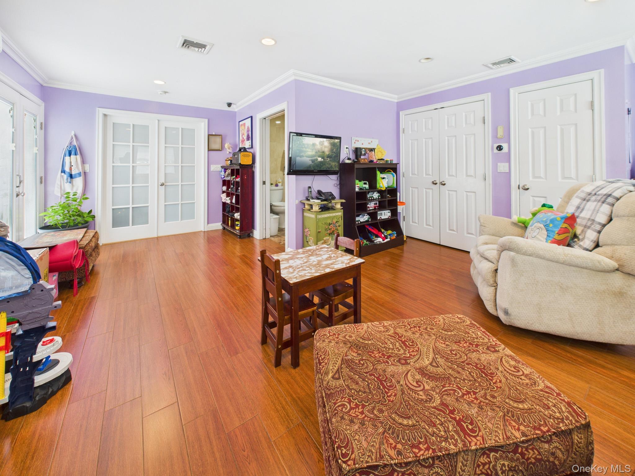 #15 photo, 803 Michele Lane, Hempstead , NY 11793